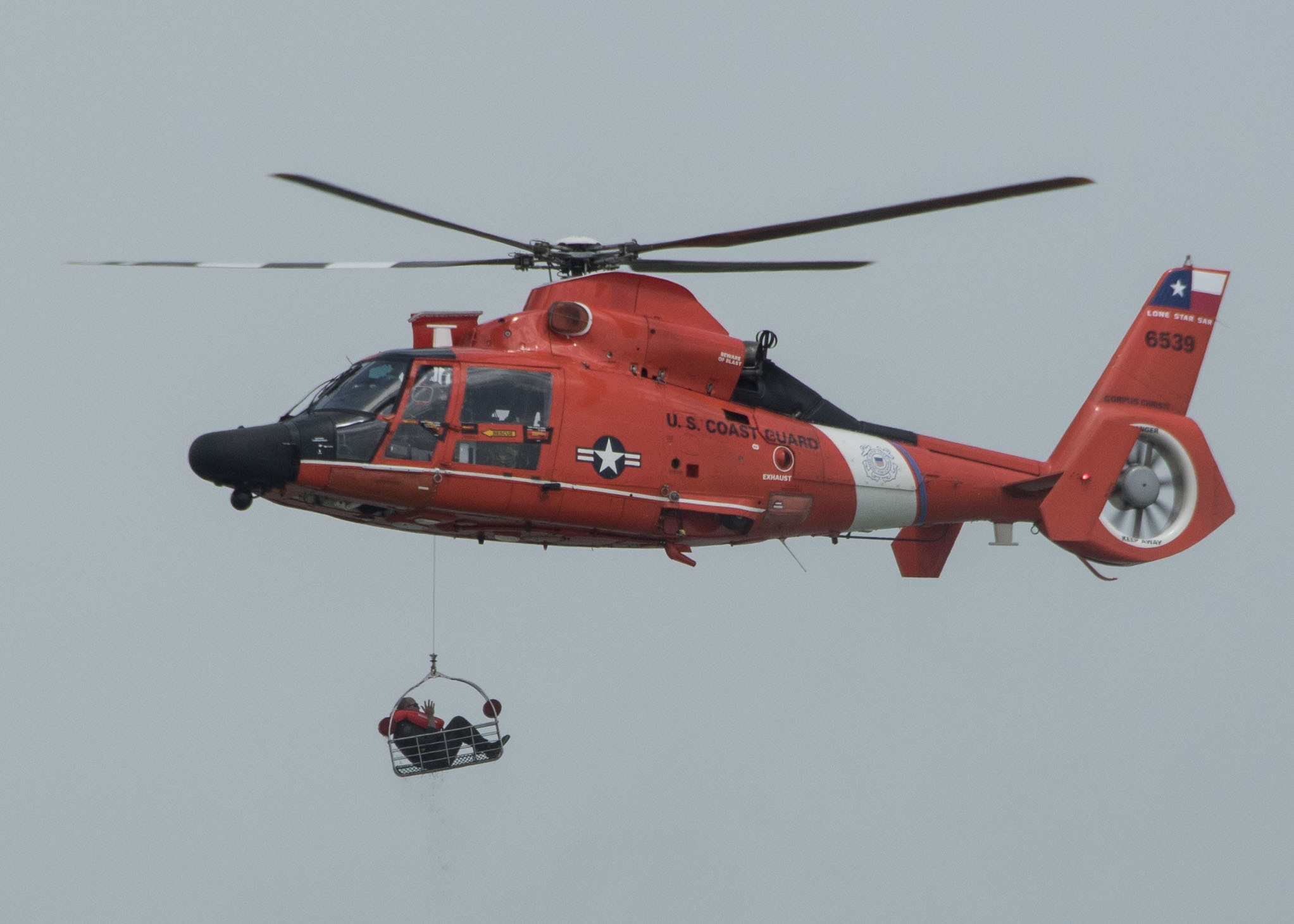 Coast Guard rescue 4 people stranded on dunes in Port Mansfield, Texas