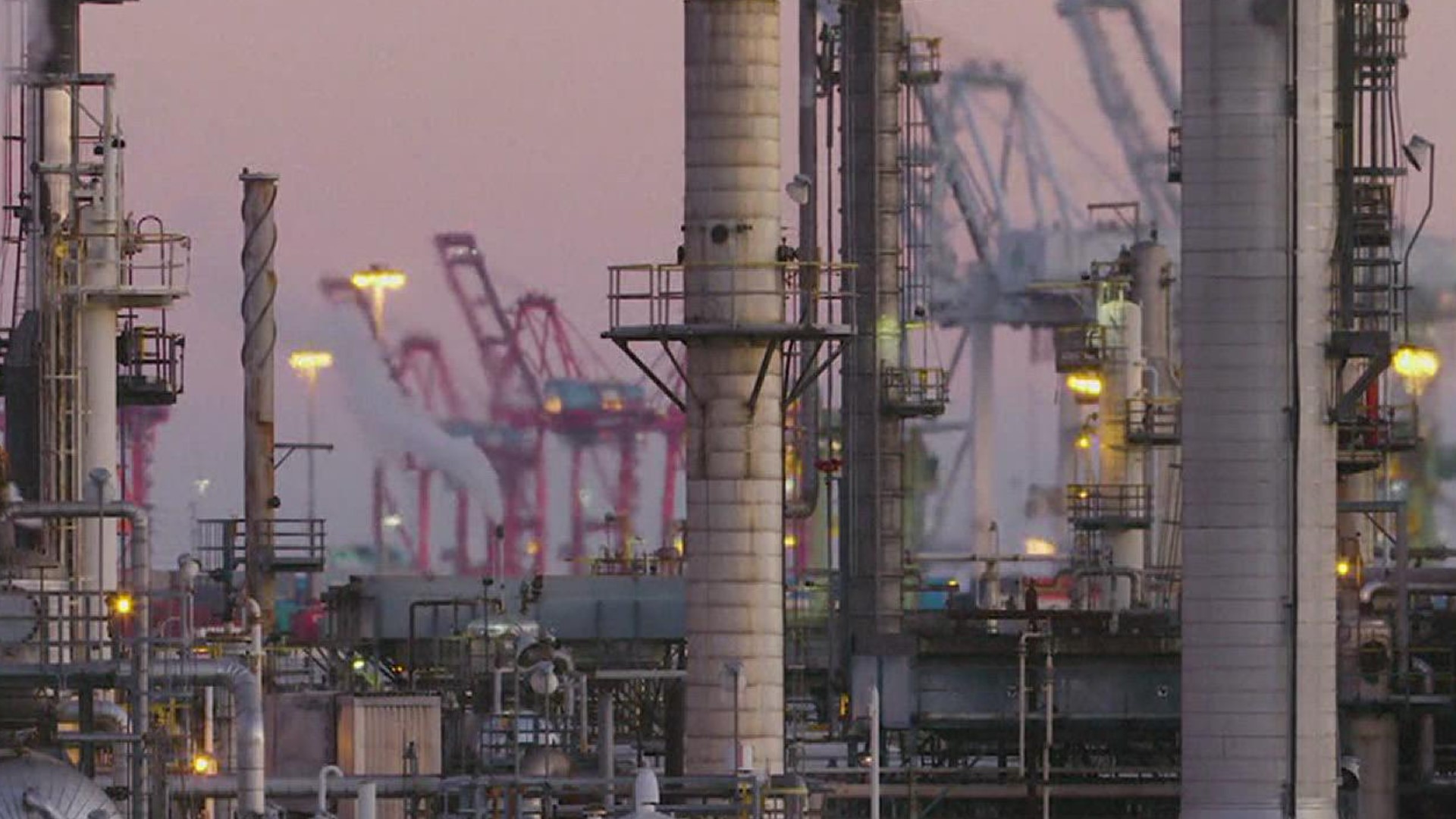 Everchanging gas prices result in oil field workers vacating jobs