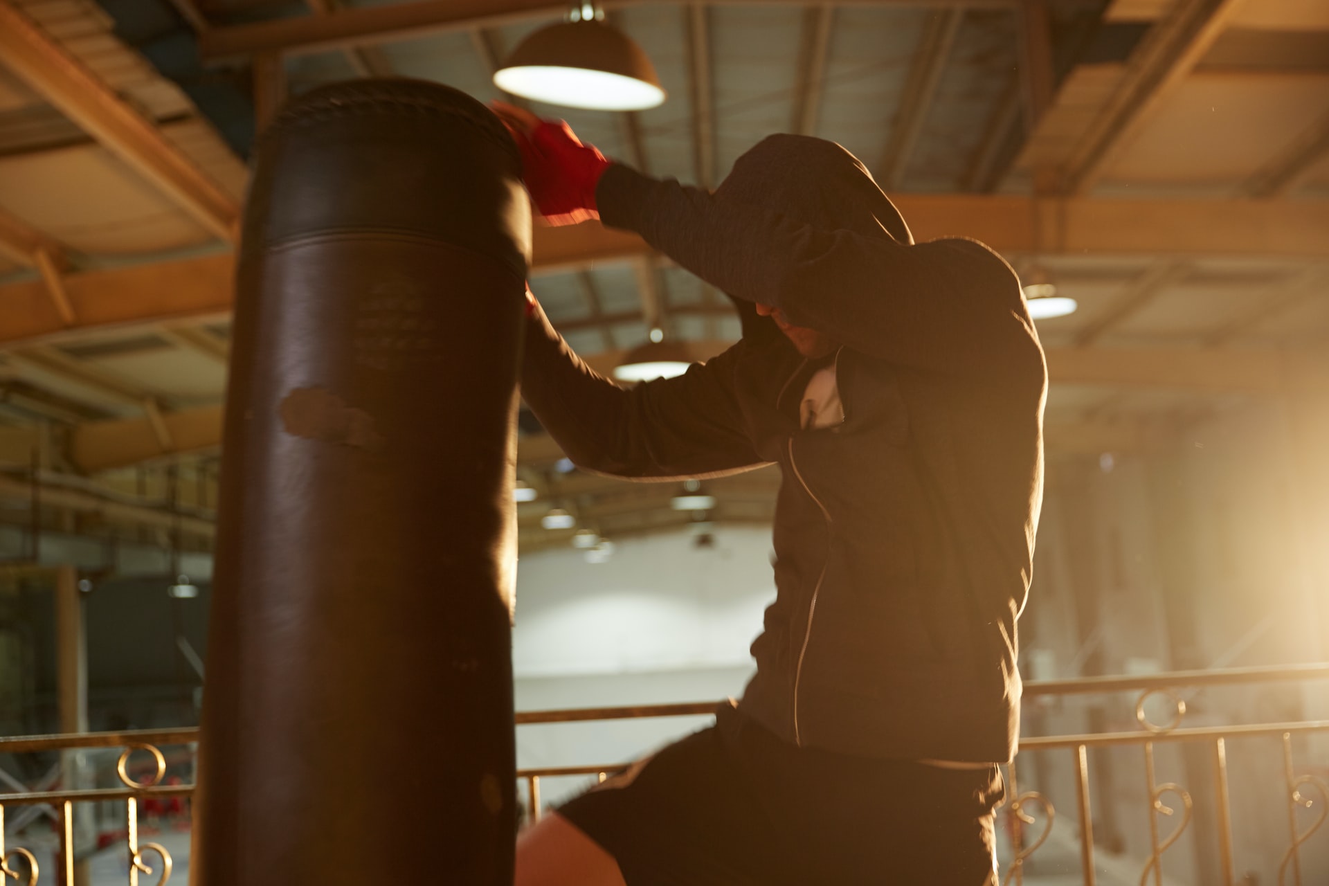Things You Need To Know About Working The Heavy Bag In Boxing of Martial Arts