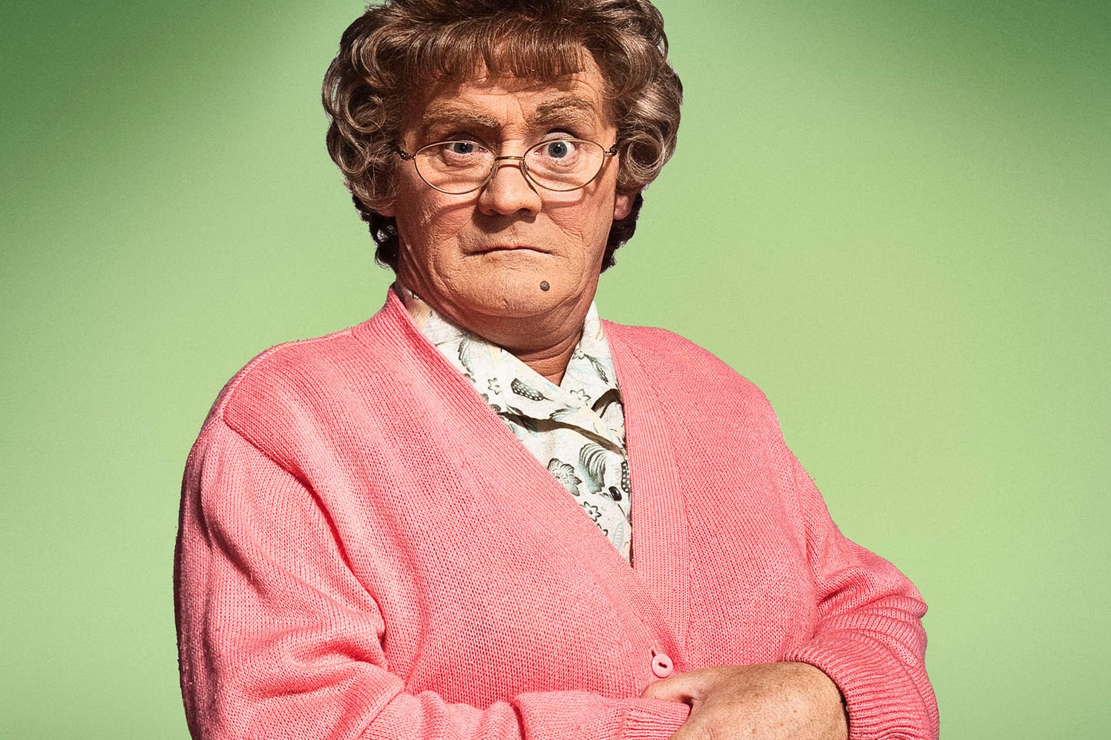 Mrs BROWNS BOYS Series Sitcom Comedy Bbc Browns Boys Wallpaperx1463