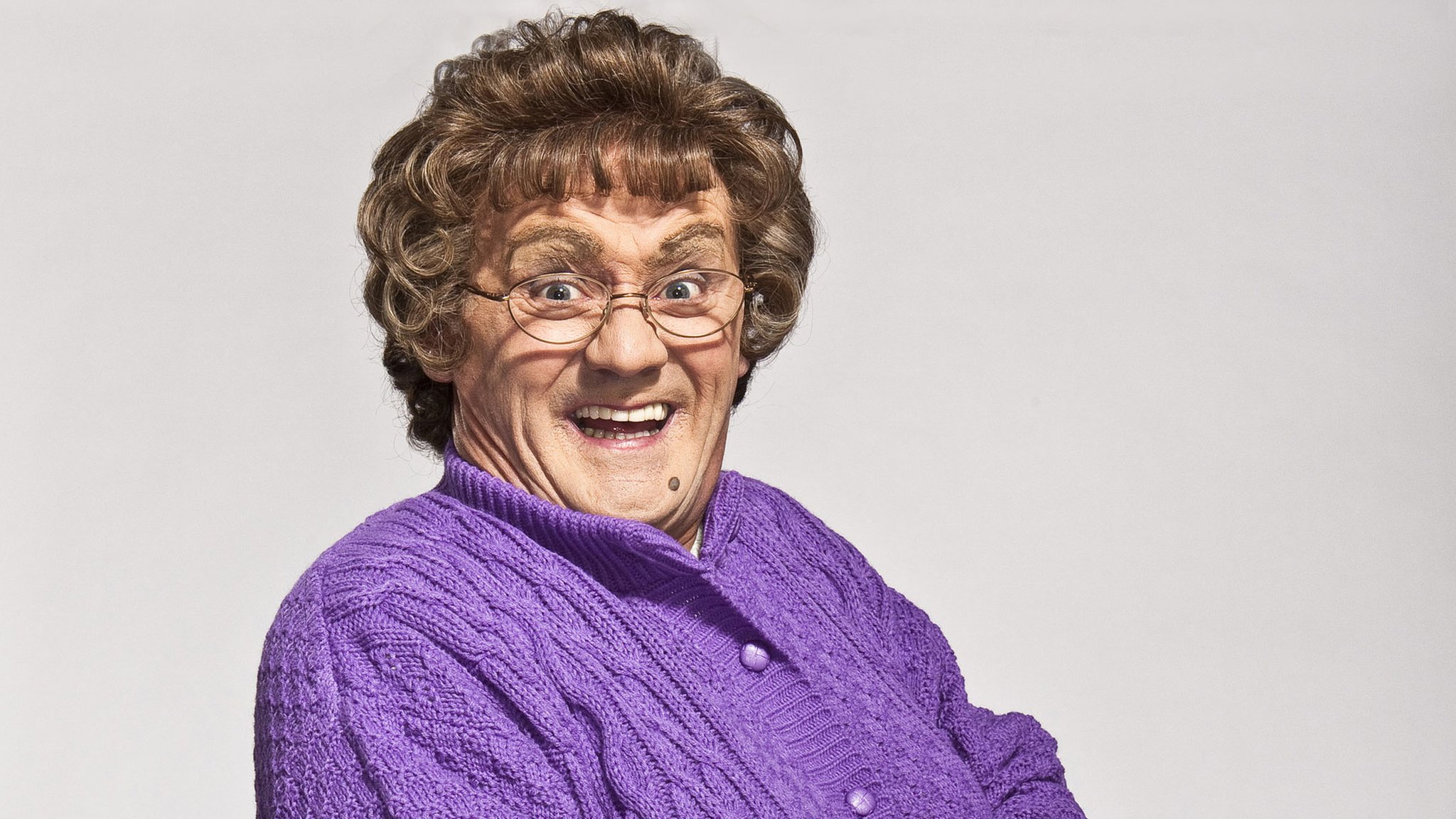 Mrs Brown star set to front new Saturday night BBC show