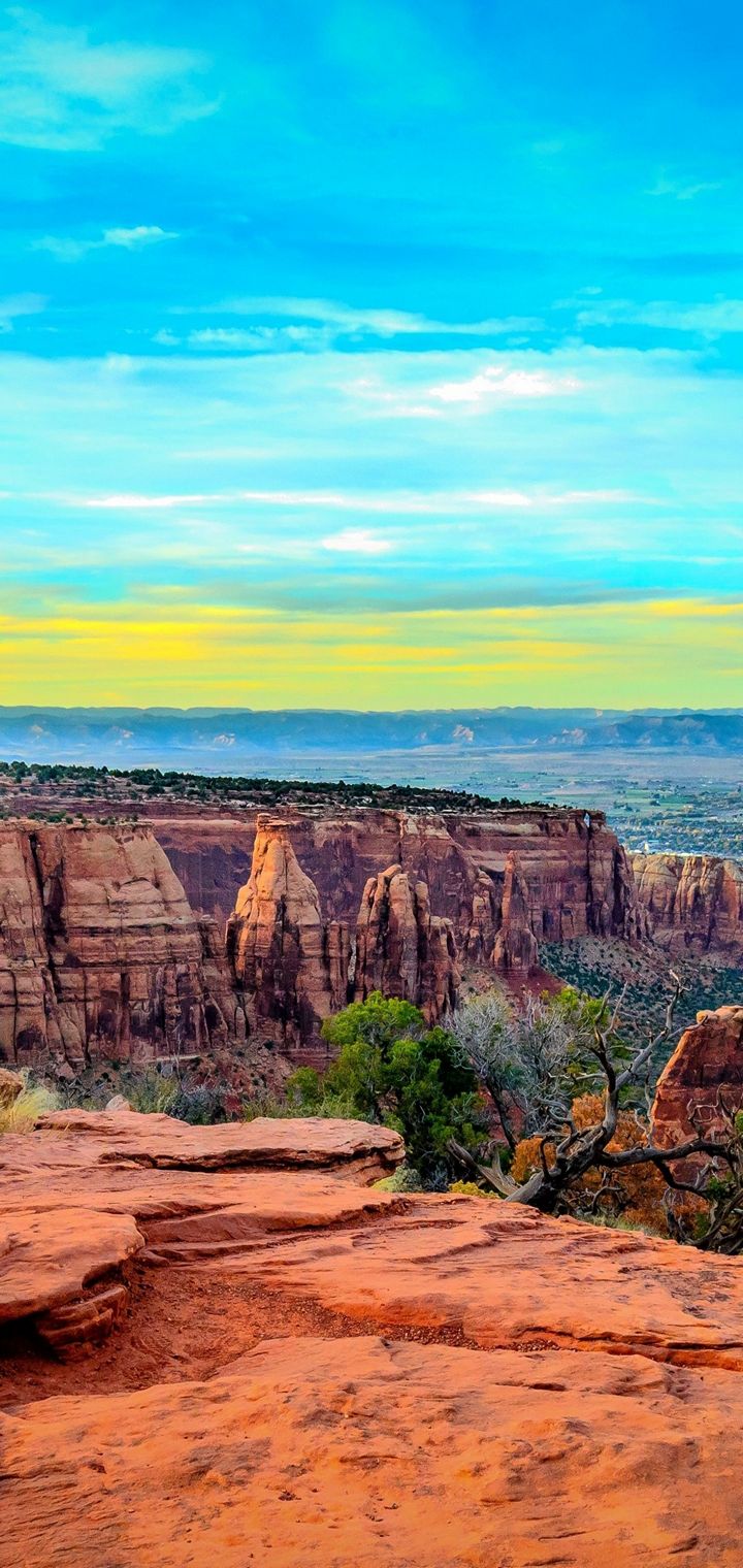 Monument Canyon Colorado Sunset Wallpaper - [720x1520]