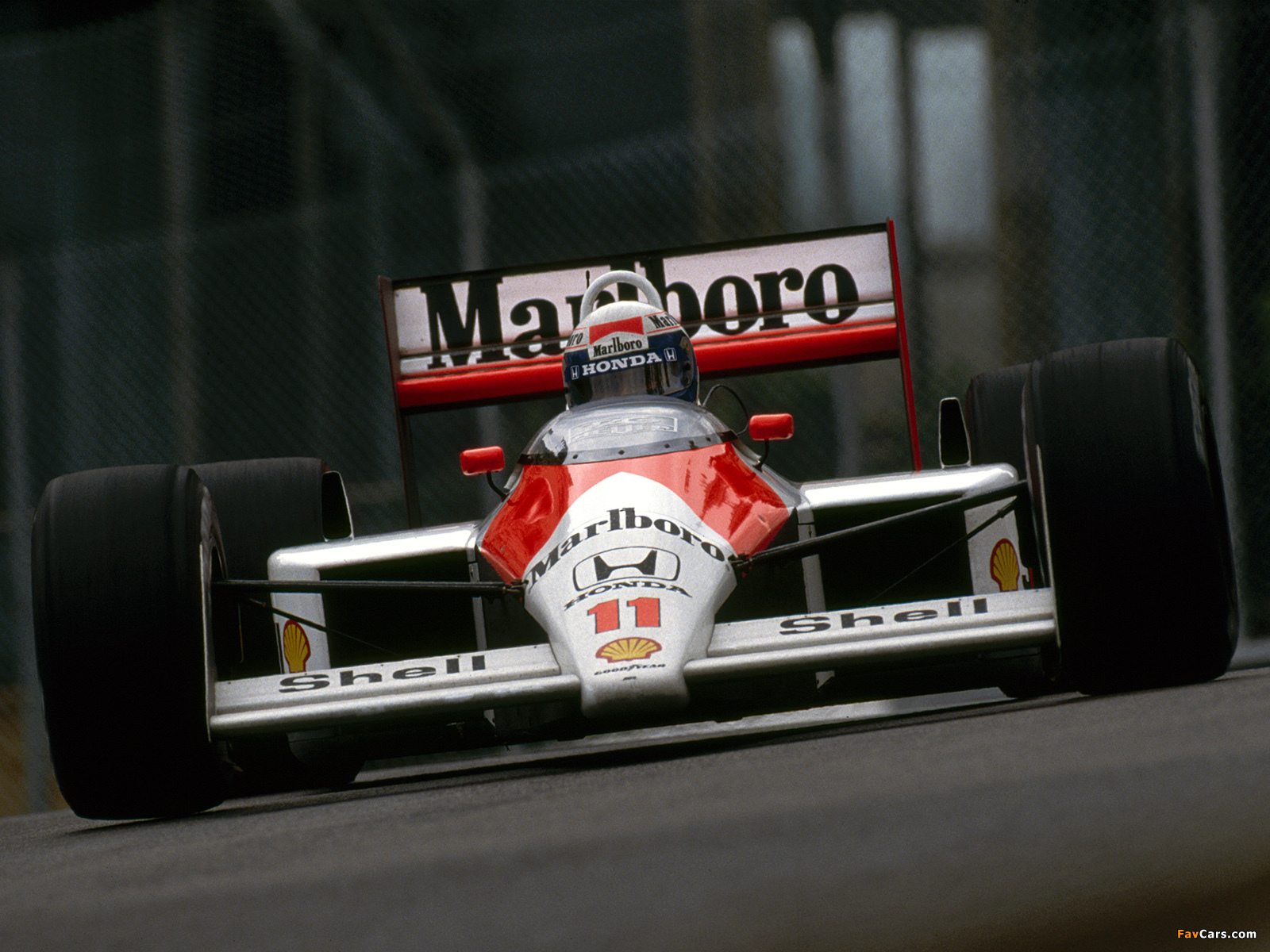 Photos Of McLaren Honda MP4 4 1988 (1600x1200)