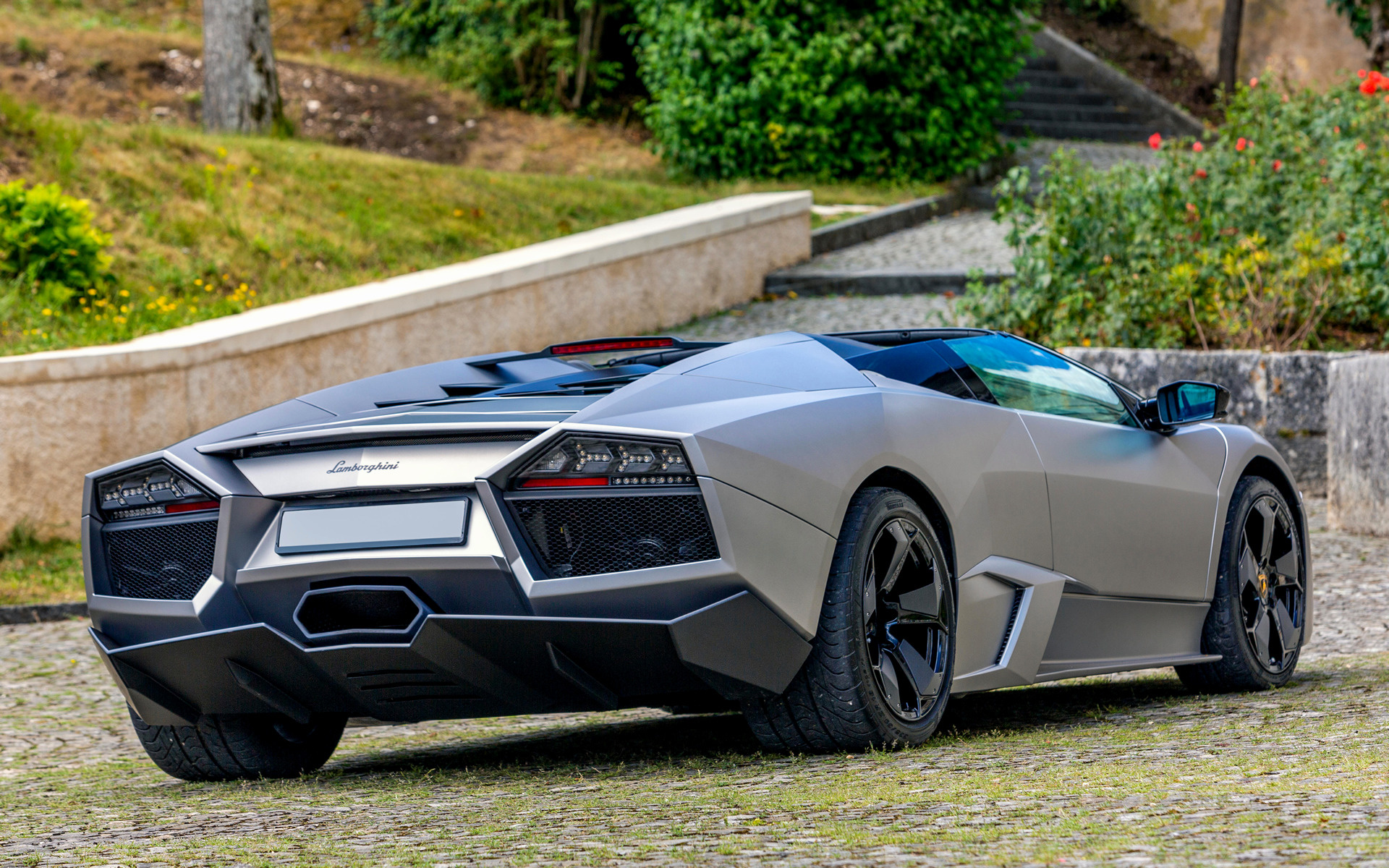 Lamborghini Reventon Roadster and HD Image