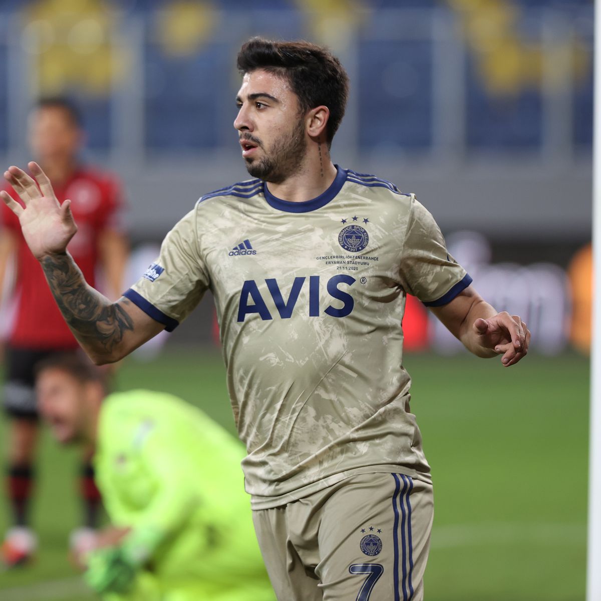 Ozan Tufan to Crystal Palace: £9m bid, why previous transfer failed, Fenerbahce's asking price