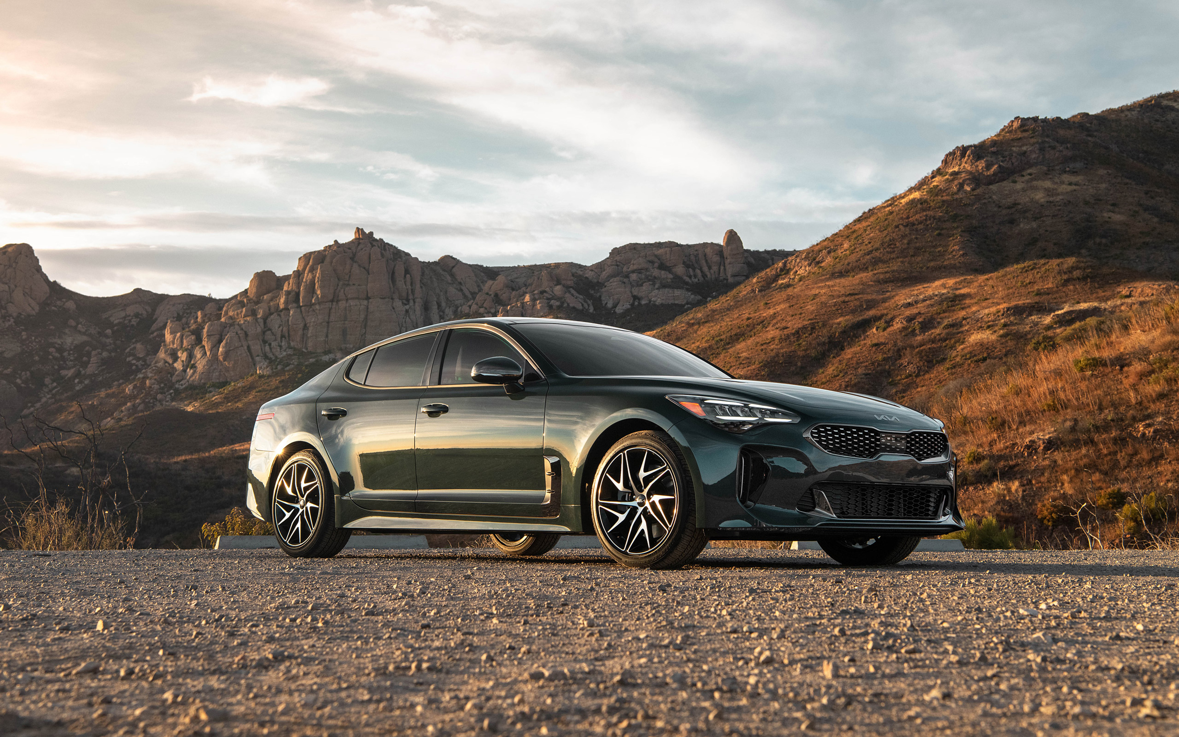 Download wallpaper 2022, Kia Stinger GT, 4k, front view, sports coupe, new green Stinger GT, Korean cars, Kia for desktop with resolution 3840x2400. High Quality HD picture wallpaper