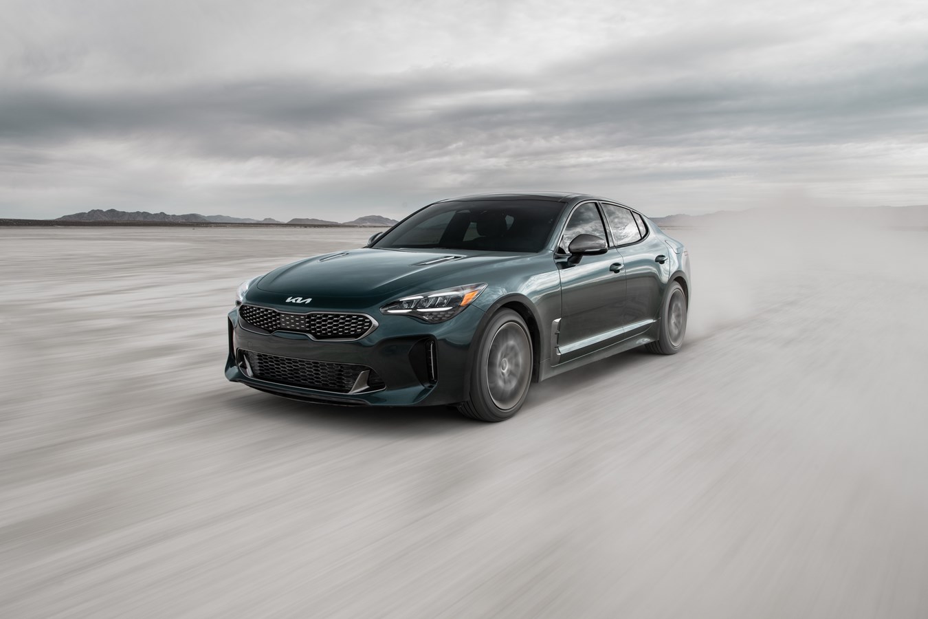 2022 Kia Stinger Photo & Videos