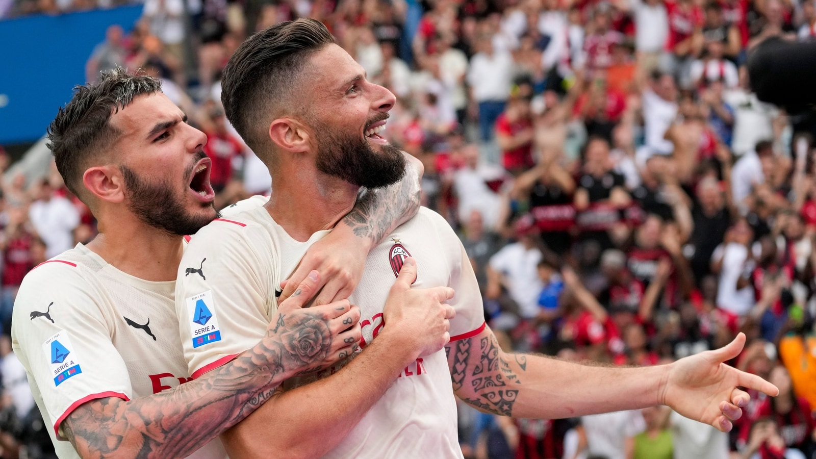 Oliver Giroud helps AC Milan secure 1st Serie A title in 11 years