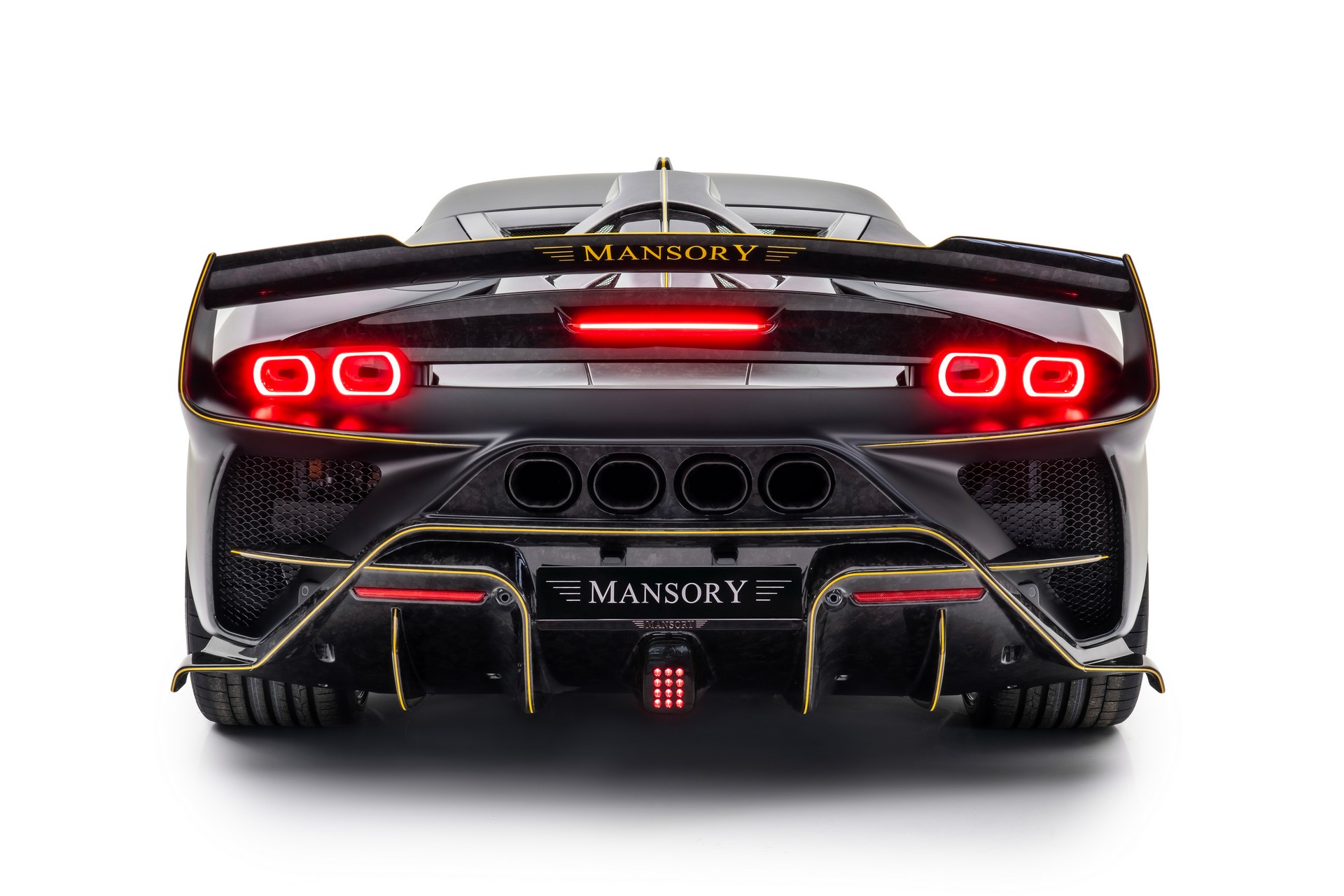 Mansory's Ferrari SF90 Stradale Has 1,100 HP And 'XX' Inspired Looks