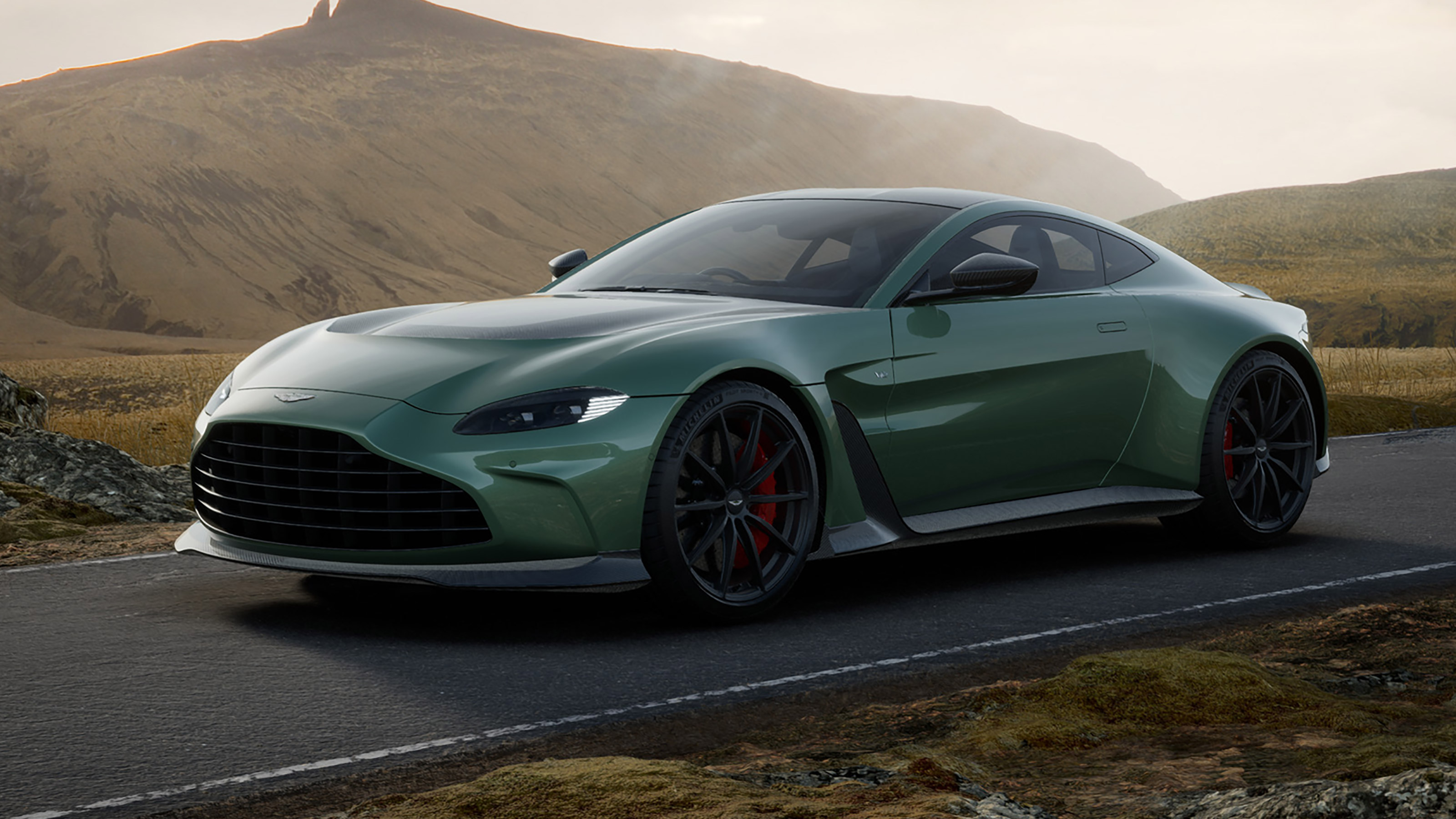 Limited Run Aston Martin V12 Vantage Revealed