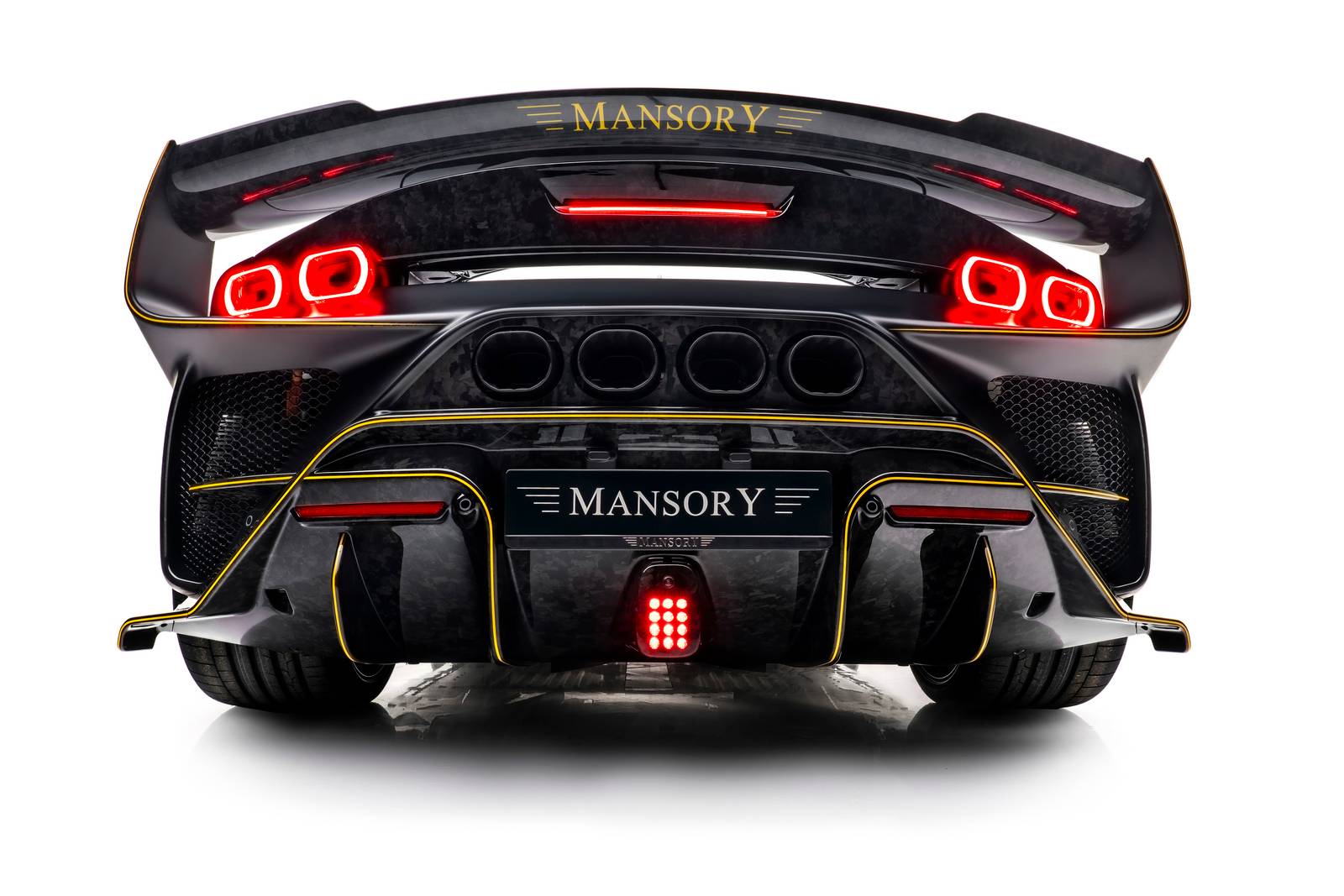 Mansory F9XX Completely Transforms The Look Of The Ferrari SF90