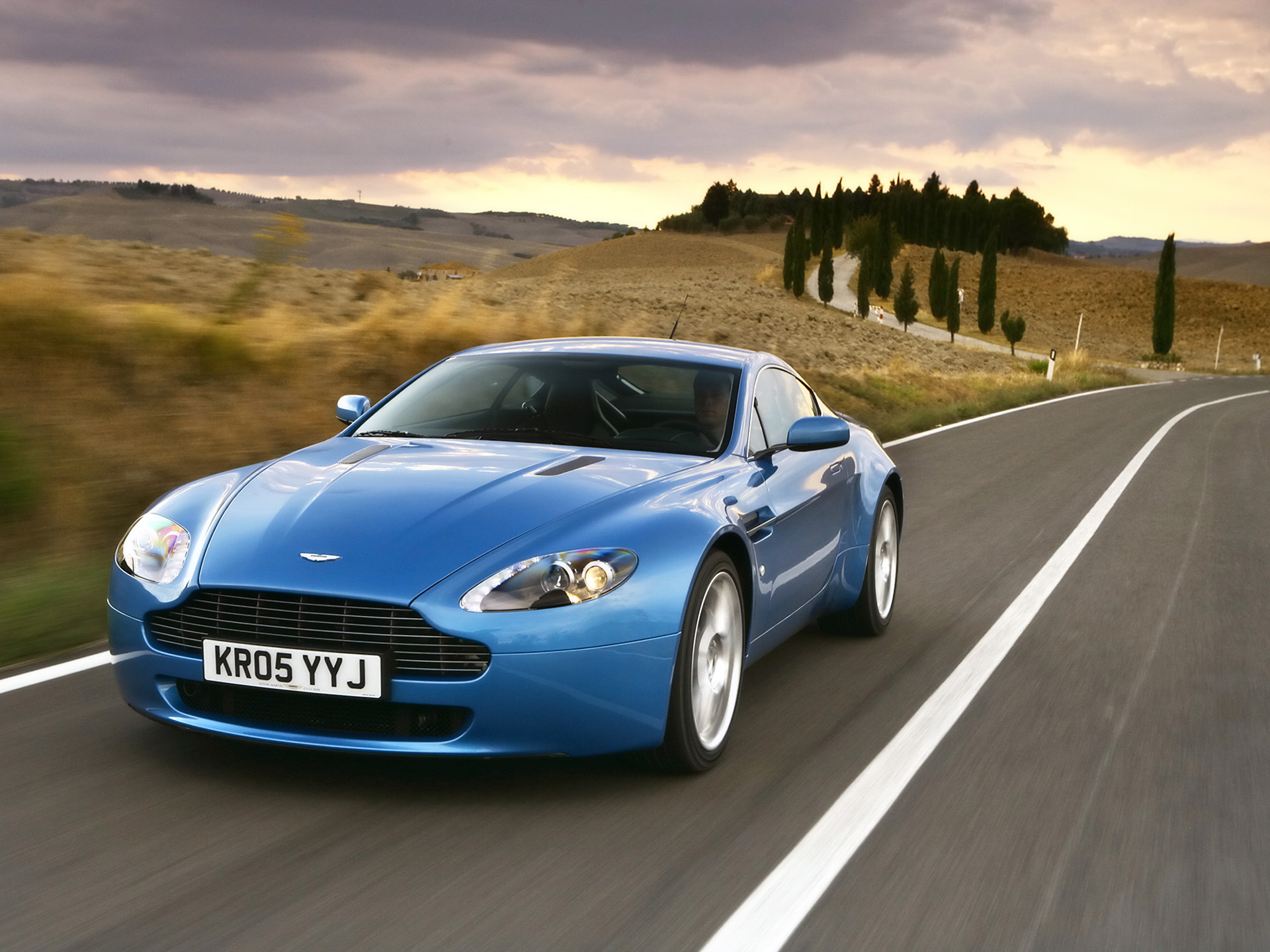 Aston Martin V12 Vantage HD Wallpaper and Background