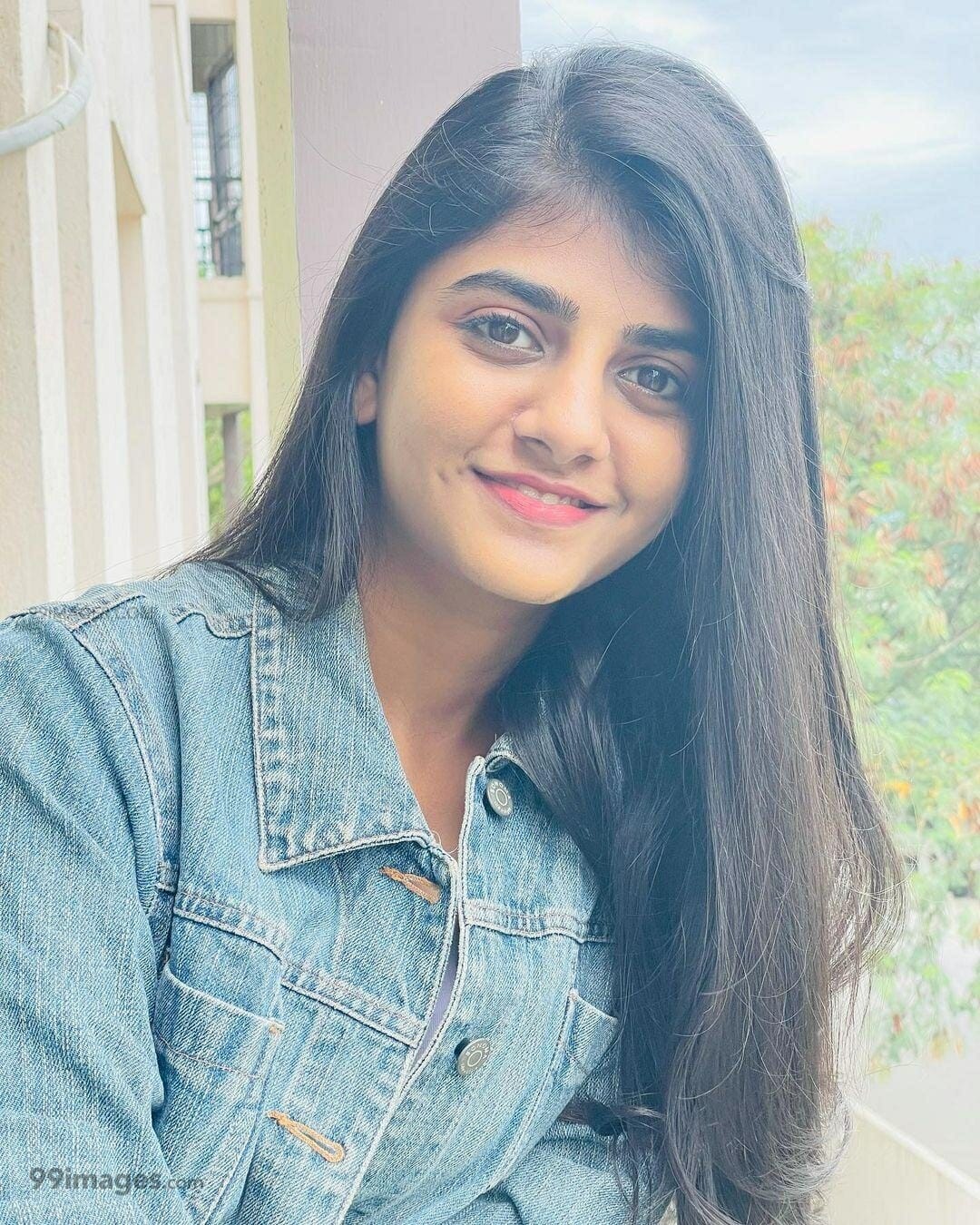 Gabriella Charlton(Bigg Boss) Latest Beautiful HD Photo Wallpaper (1080p) (png Jpg)