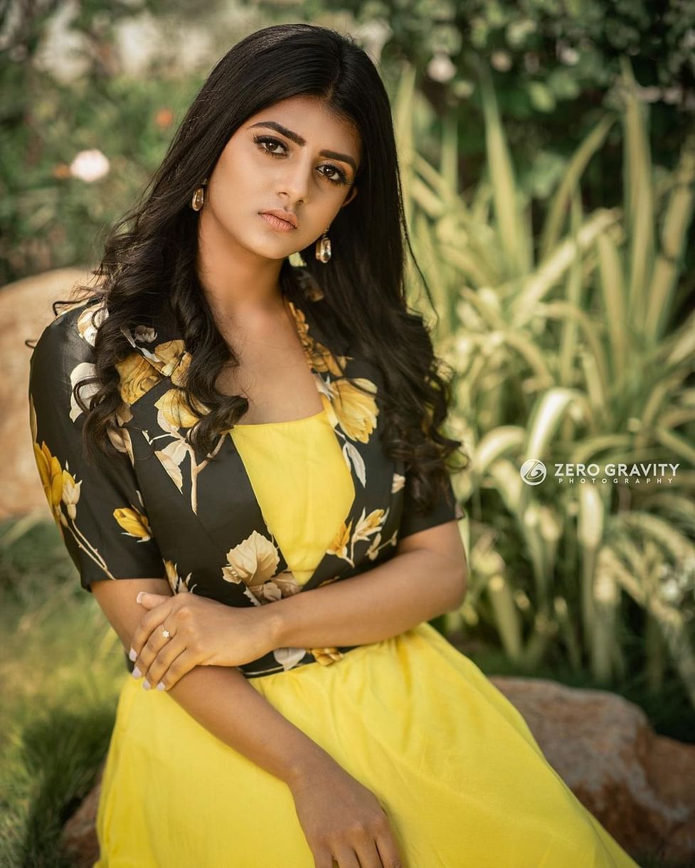 Gabriella's cute childhood photo with Dhanush goes viral