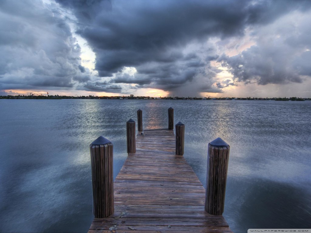 Sea Pontoon wallpaper