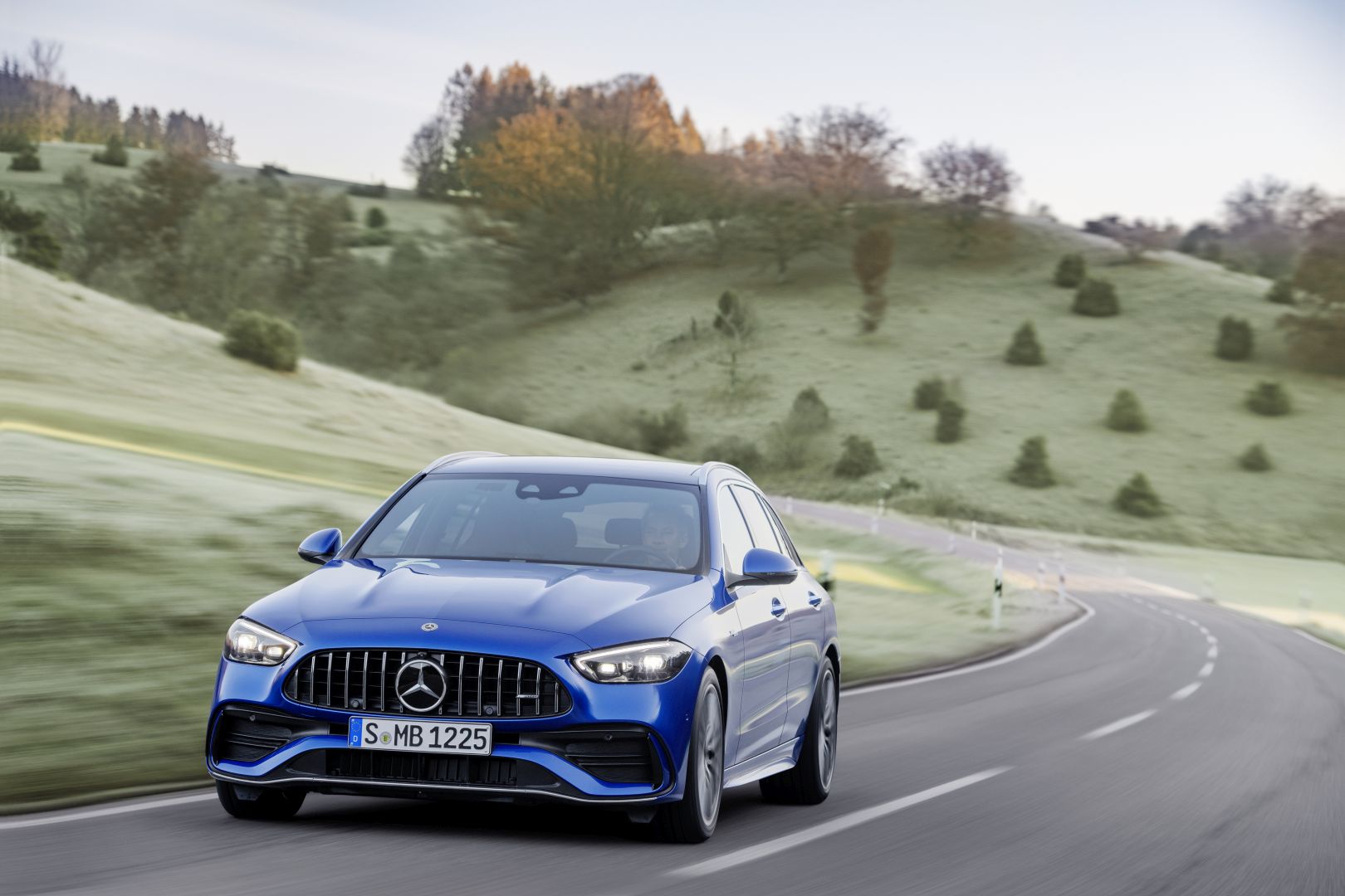 Mercedes AMG C43 AMG Estate Specs & Photo