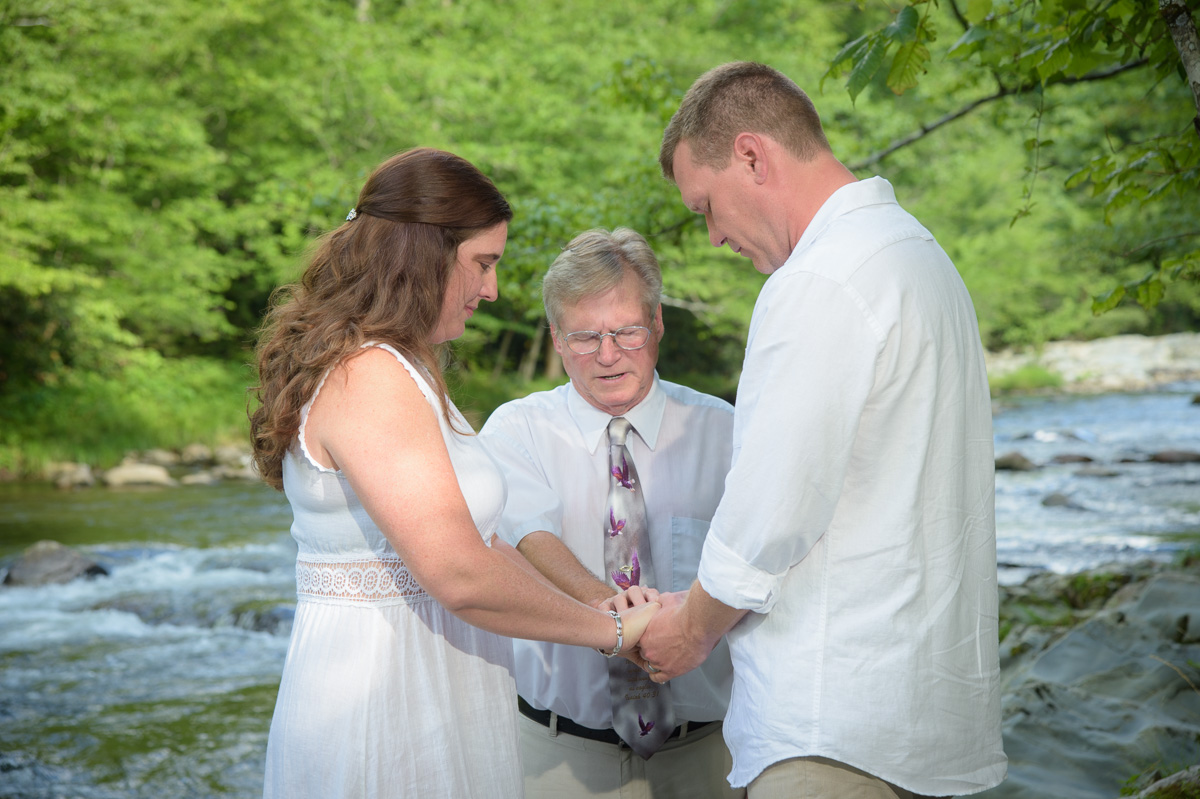 Featured Smoky Mountains Wedding Story