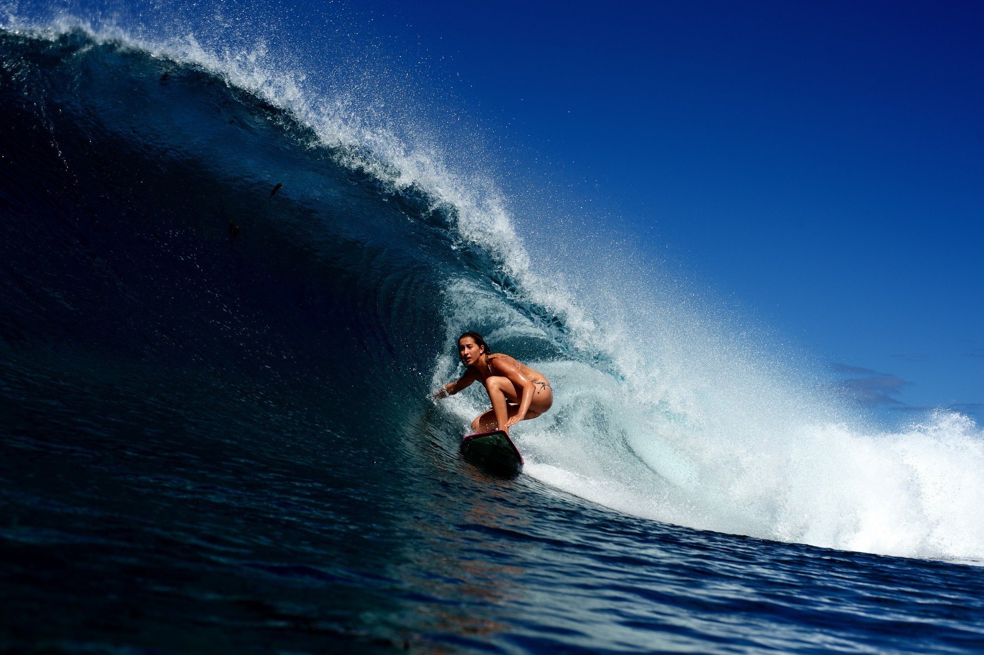 Woman Surfing HD Wallpaper