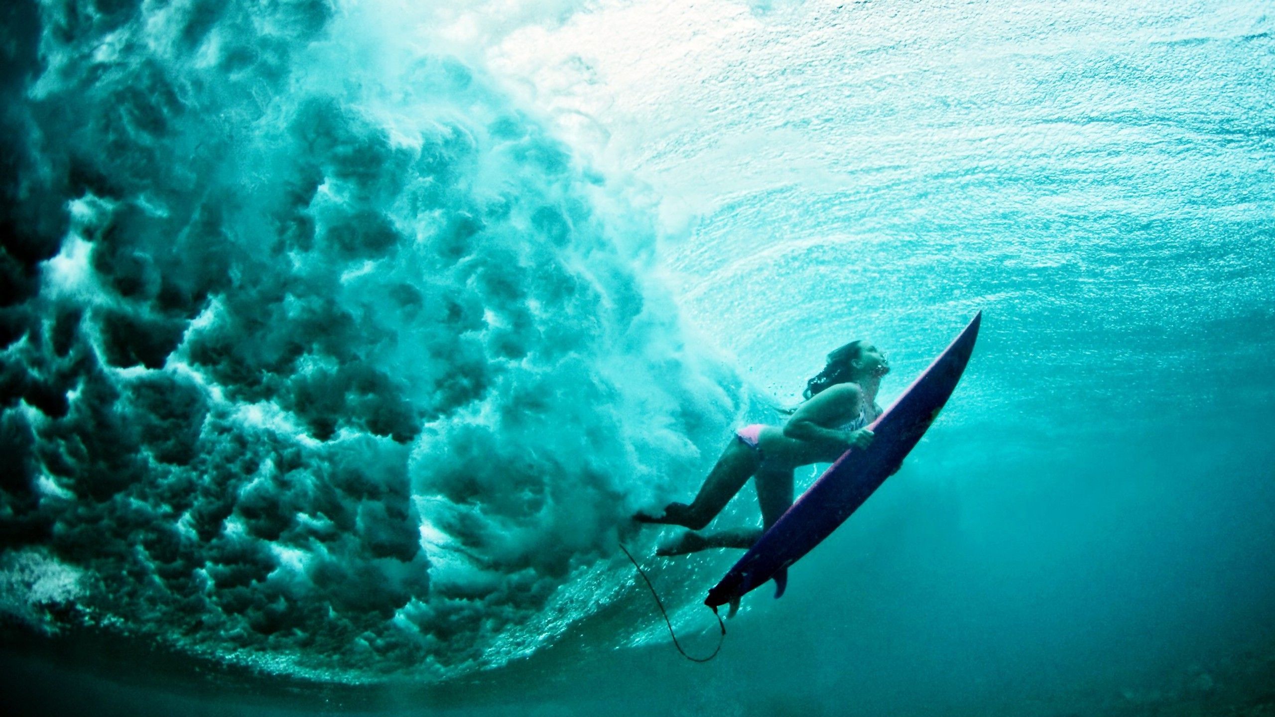 Woman Surfing HD Wallpaper