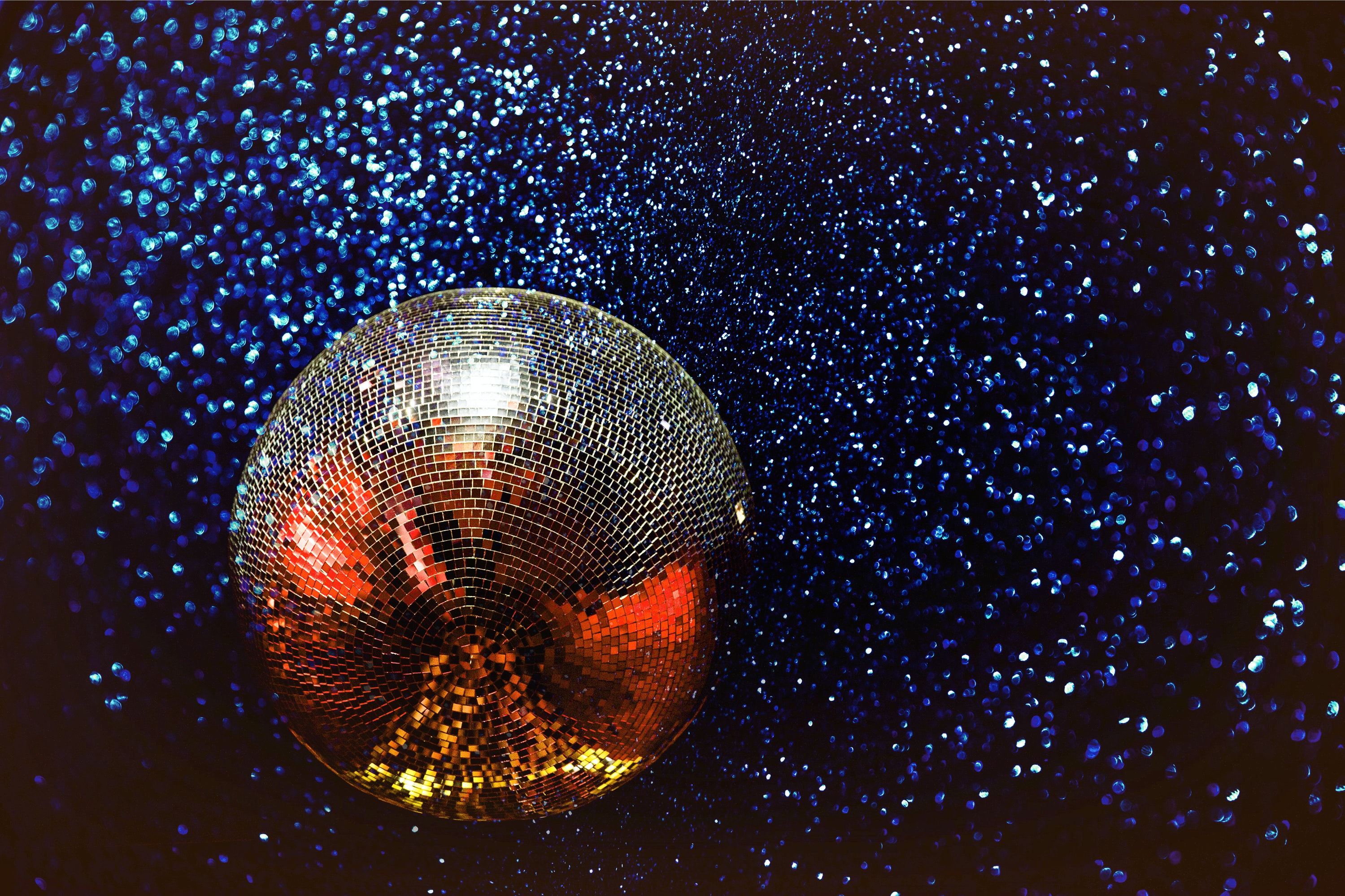 Best Disco Ball Photo · 100% Free Downloads