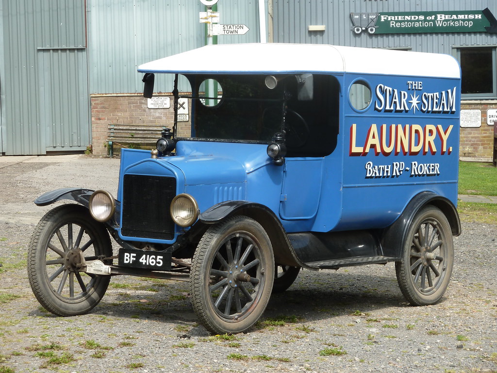 Ford Model T Van. Posing nicely outside the Friends