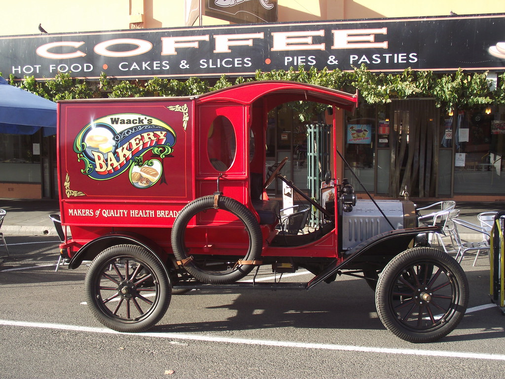 Ford Model T Van. Very nice Model T Ford Van Waacks