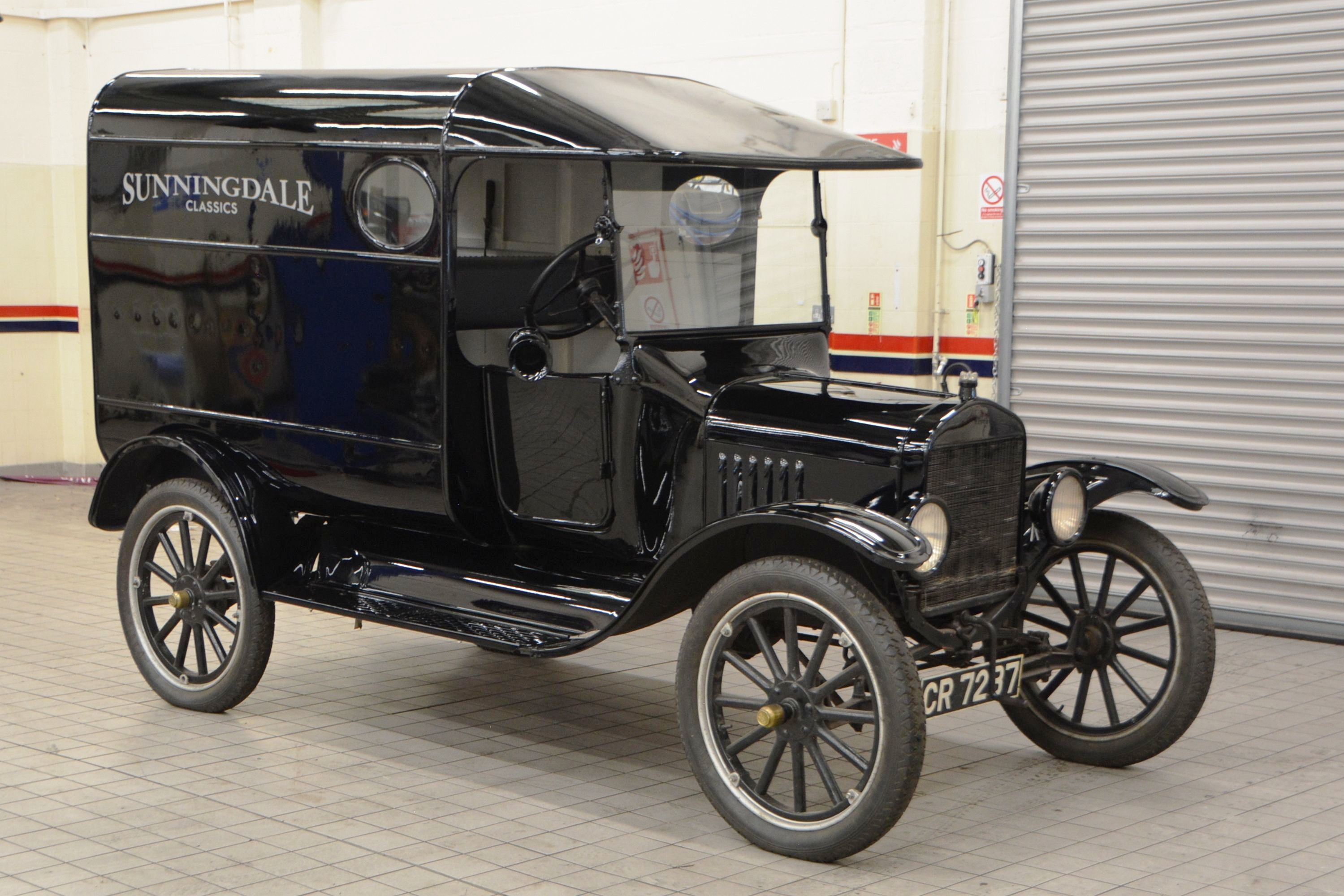 Ford Model T 7cwt Van