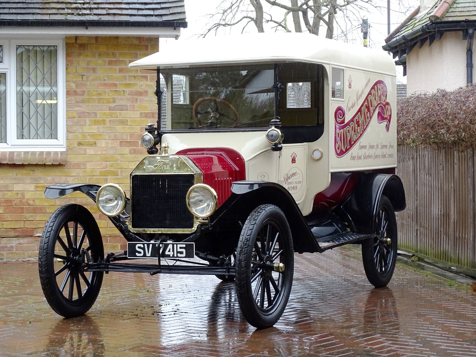 Lot 15 Ford Model T Van