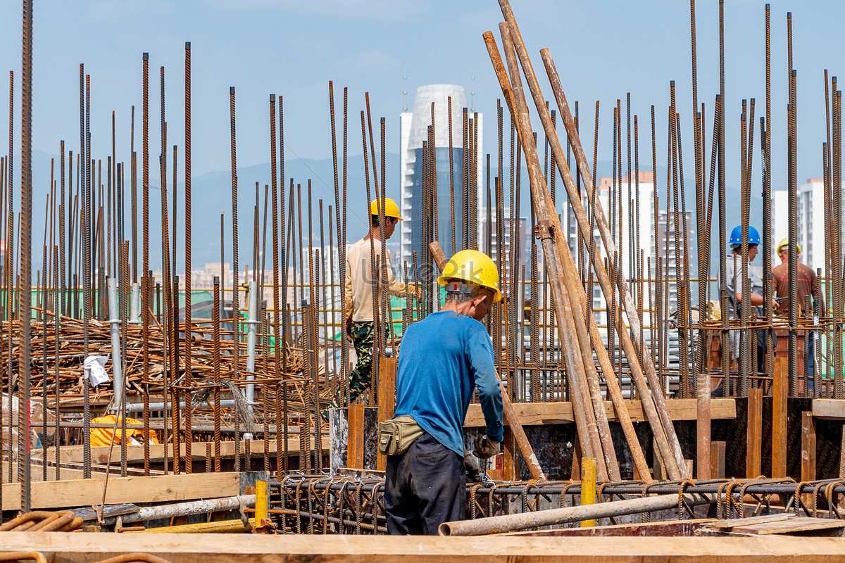 Workers Constructing On Construction Site Picture And HD Photo. Free Download On Lovepik