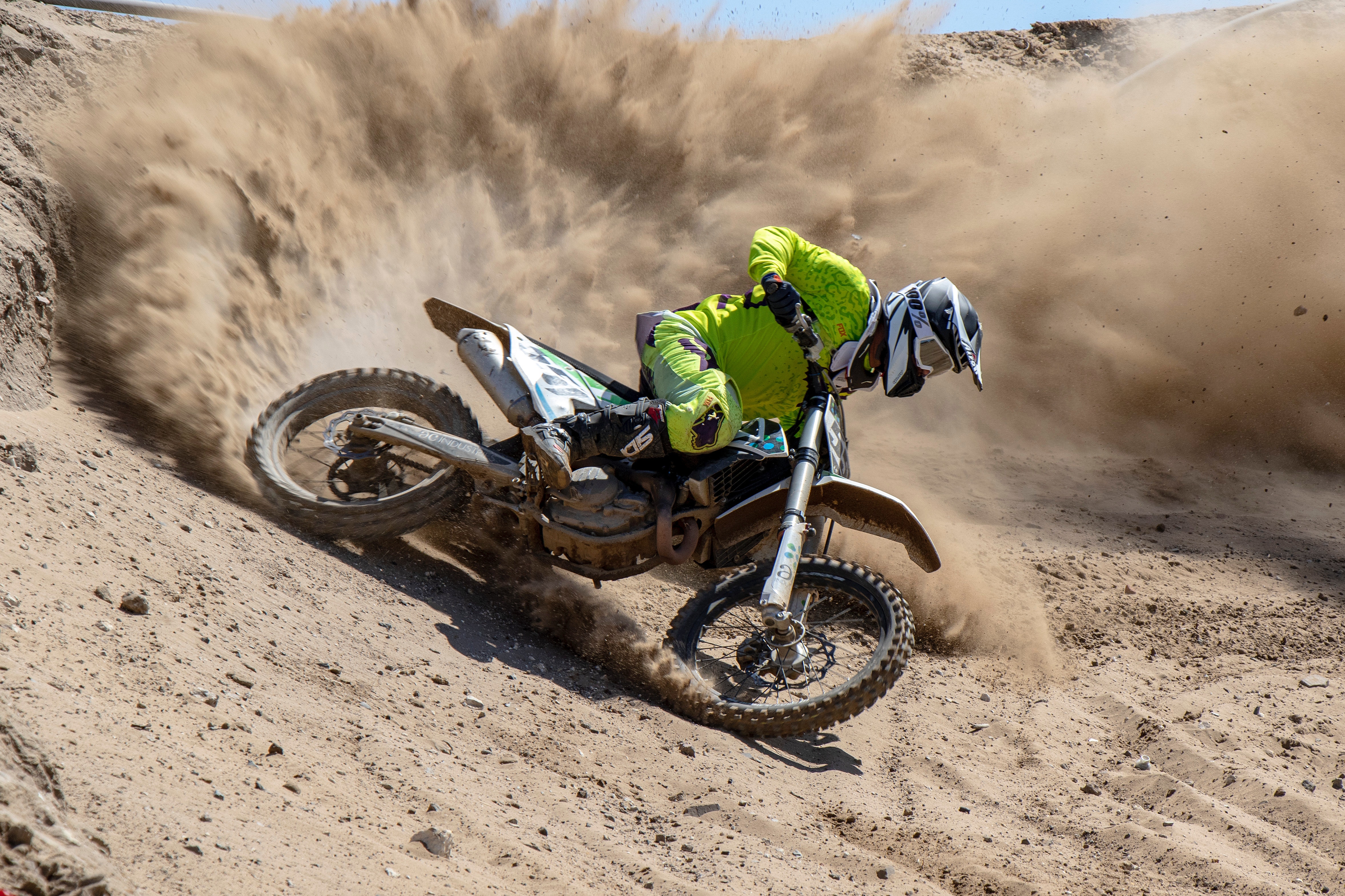 10,Best Dirt Bike Photo · 100% Free Downloads