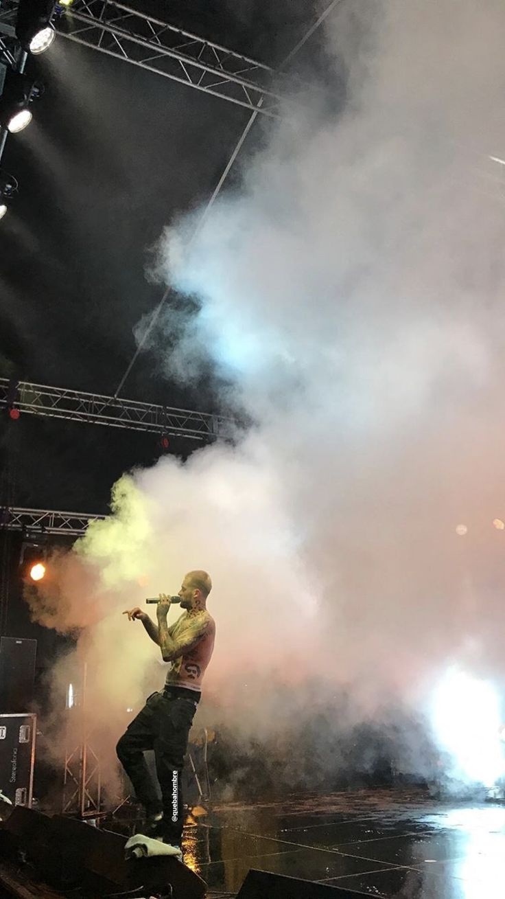 quebonafide / kuba grabowski / taconafide / men / man / handsome / concert / tattoos / rapper. Handsome men, Handsome, Rappers