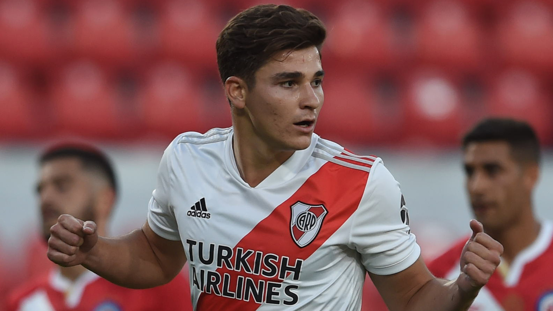Jonathan Smith City complete the signing of Julian Alvarez from River Plate for around £14m, will stay in Argentina until July