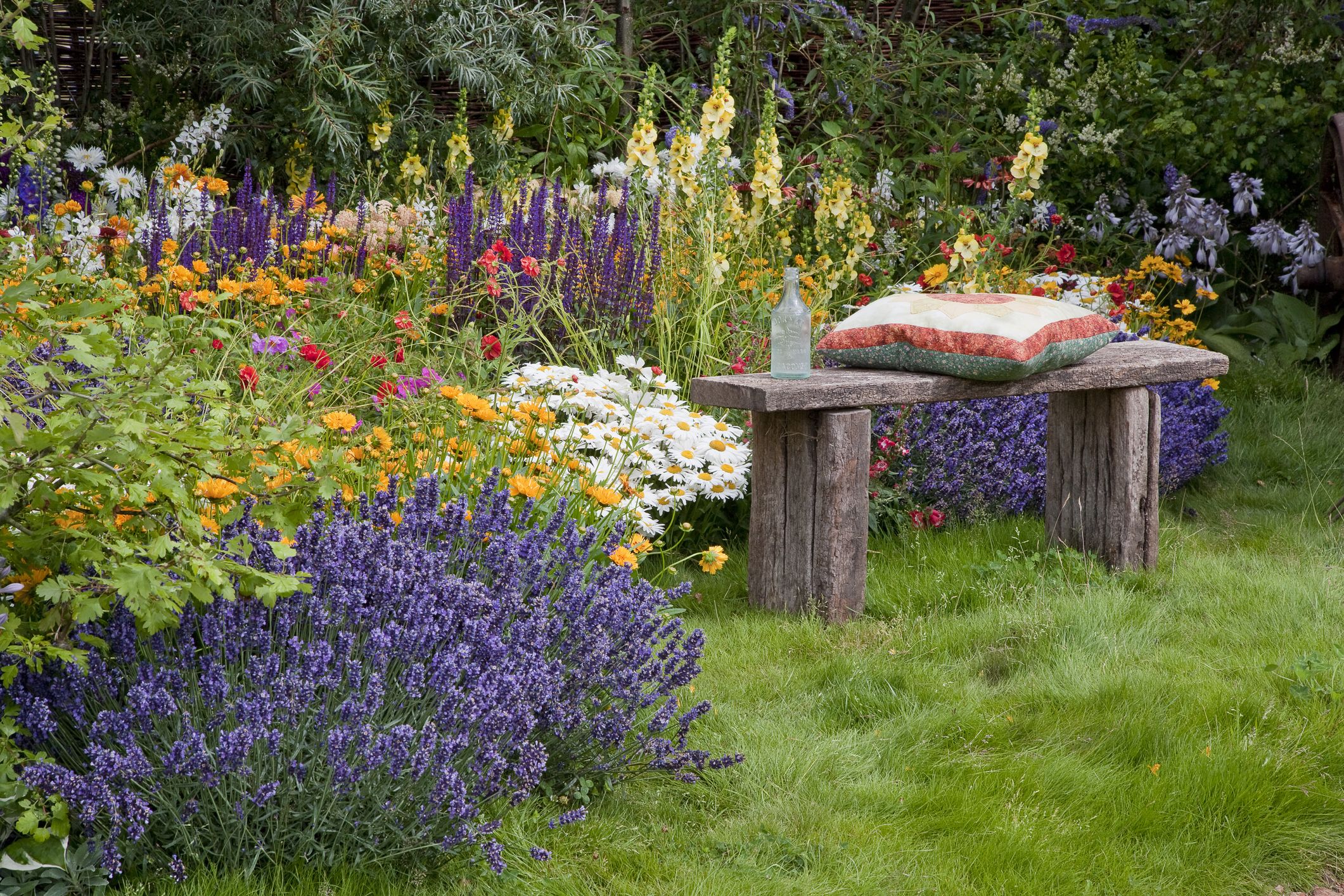 DIY Garden Bench Ideas Plans for Outdoor Benches
