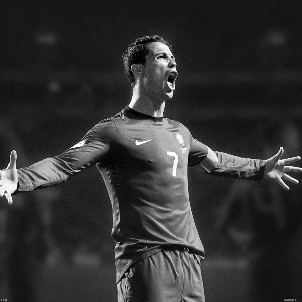 Christiano Ronaldo Roar Dark Face Sports Art