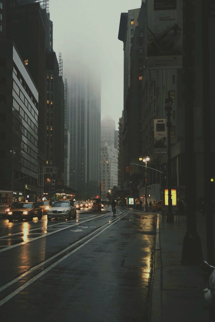 Some of the better phone wallpaper. City aesthetic, City photography, City