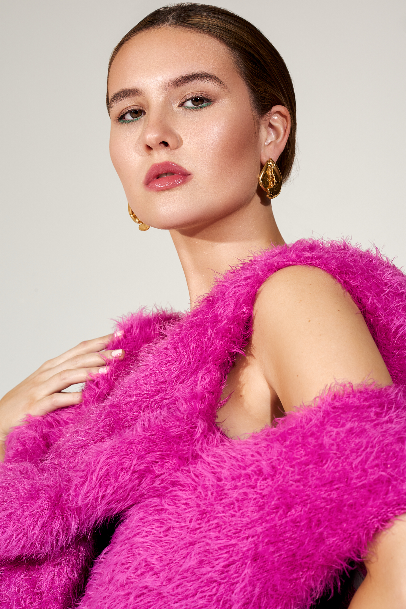 How Mimi Webb Crafted A Career From Her Bedroom of Solo Magazine