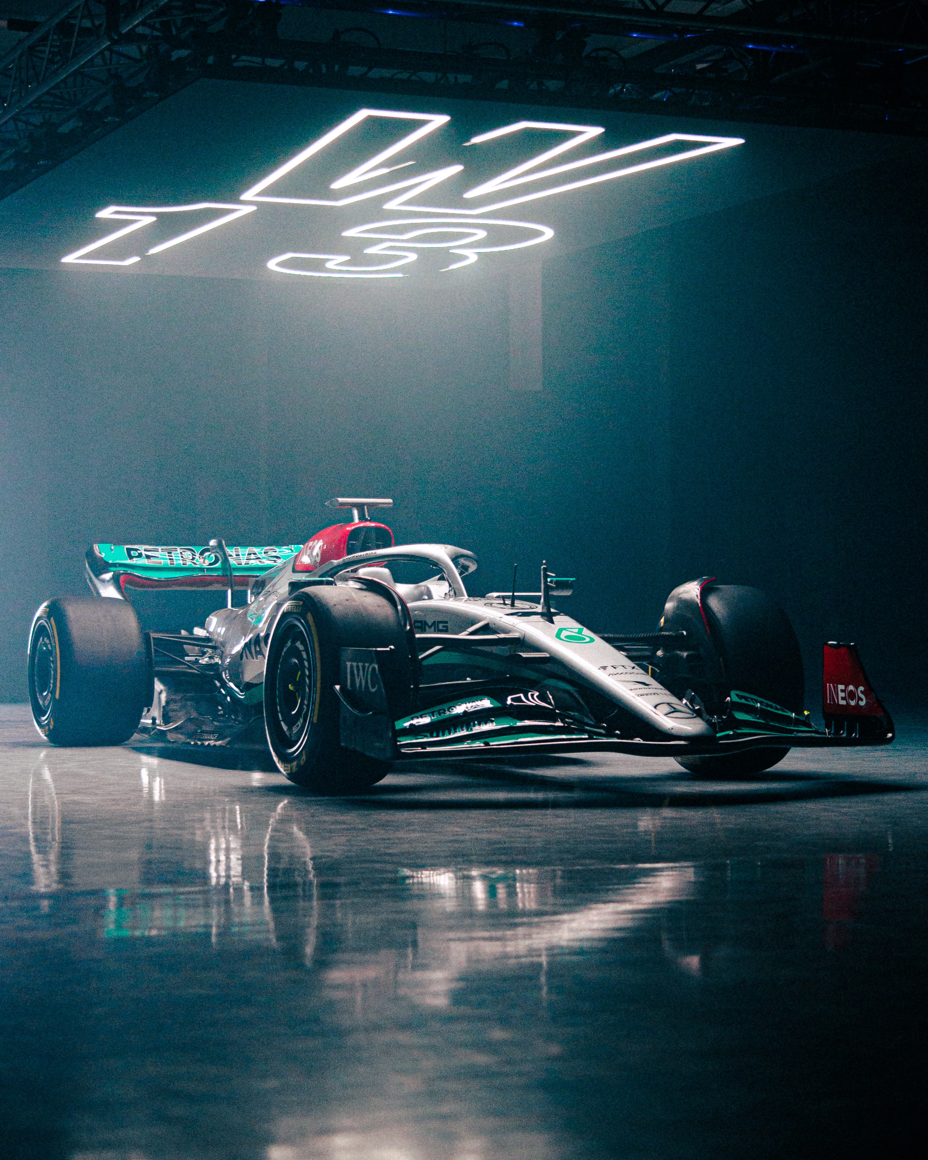 Mercedes AMG PETRONAS F1 Team It, W13