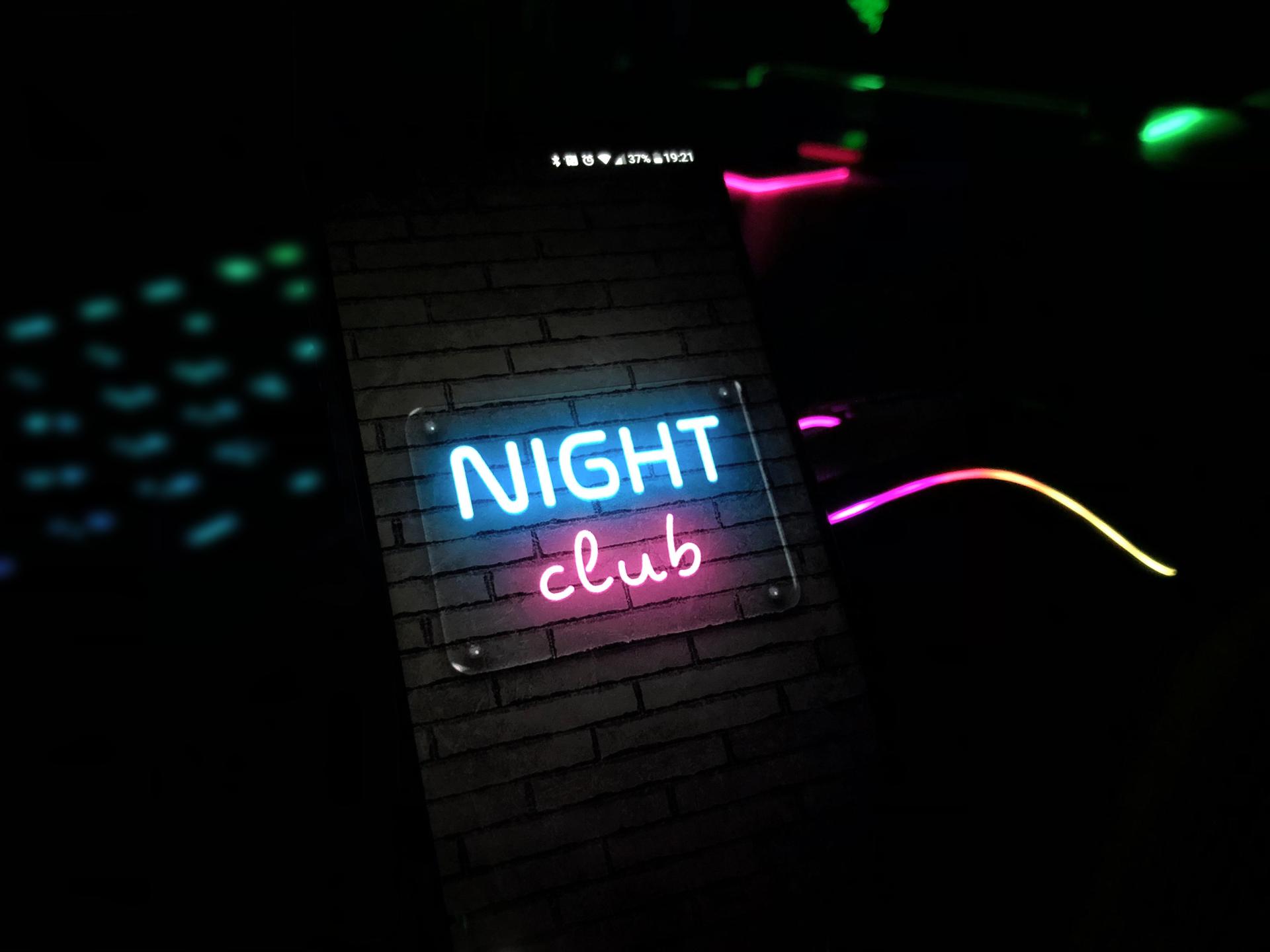 Neon Club Wallpaper