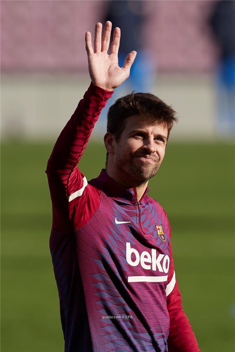 Barcelona defender Pique reveals salary details