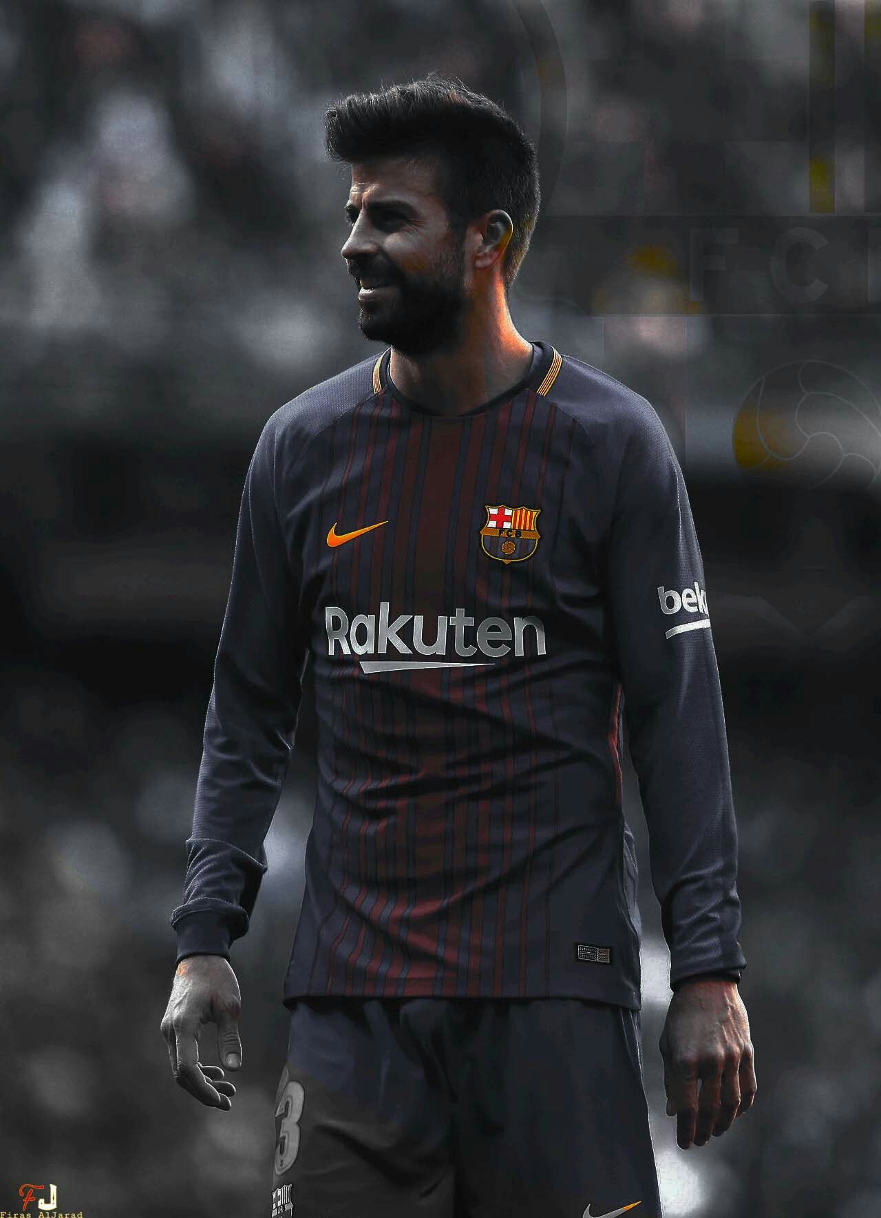 Pique Wallpaper