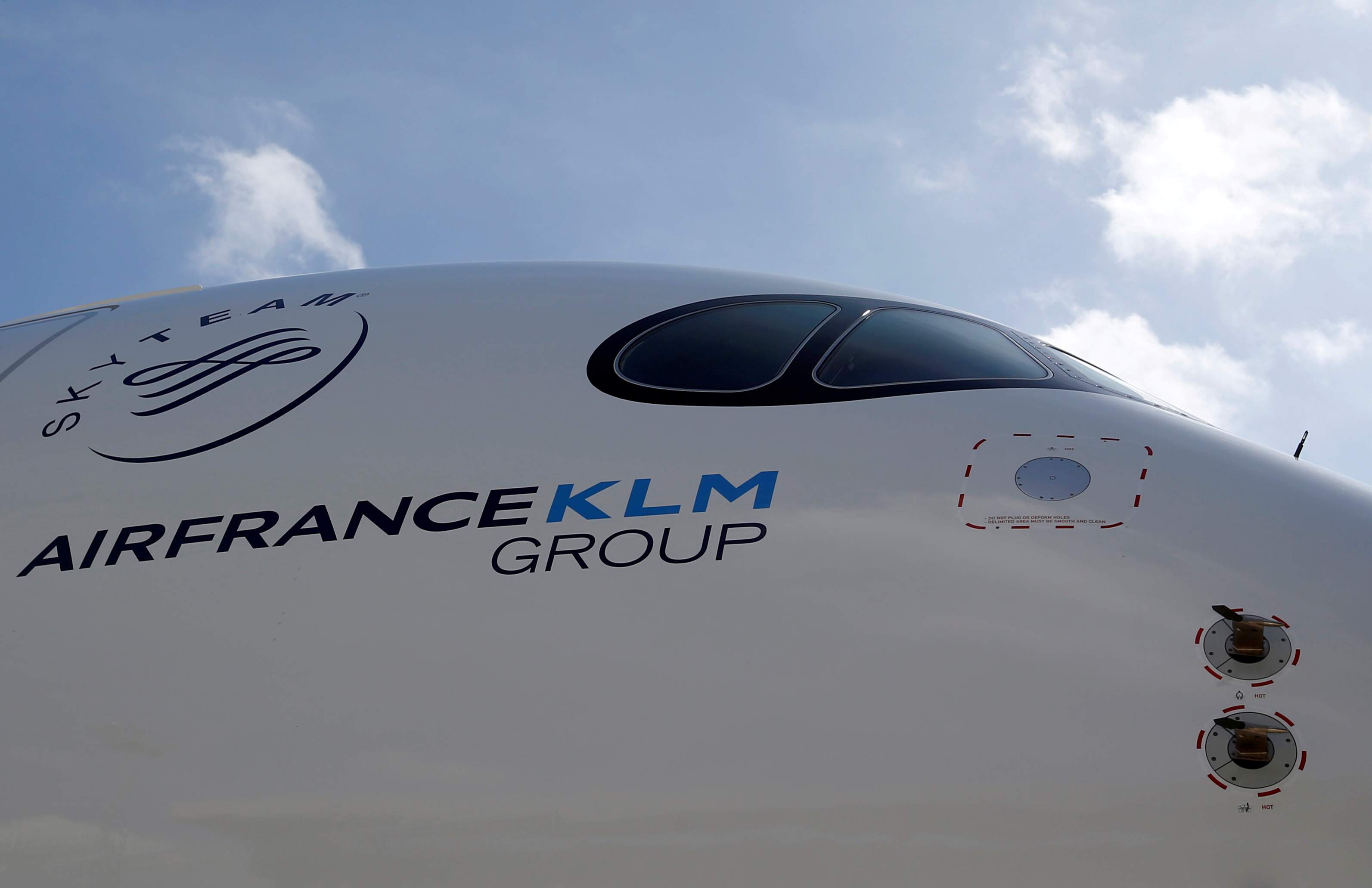 Air France KLM In Talks With Apollo Over 500 Million Euro Cash Injection