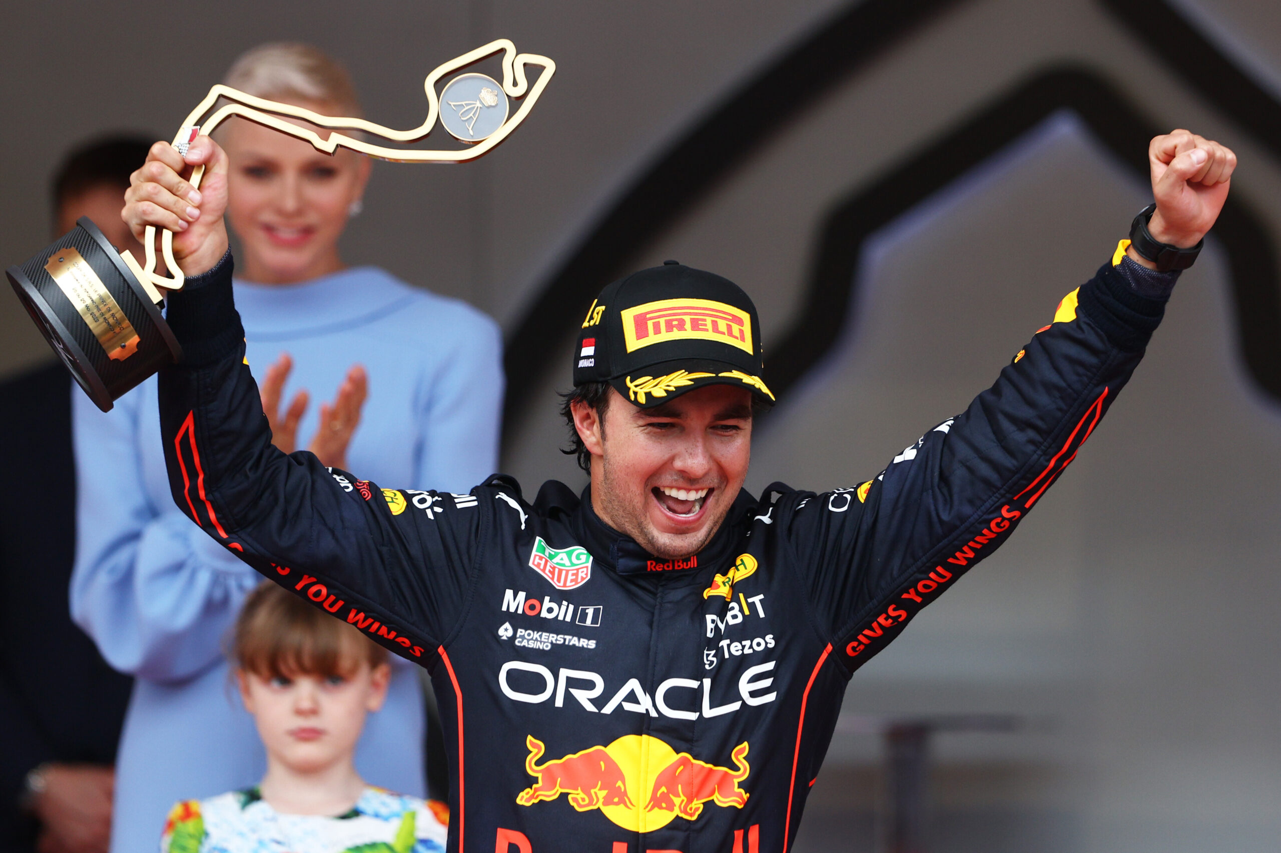 Sergio Pérez wins dramatic Monaco Grand Prix after heavy rain causes long delay