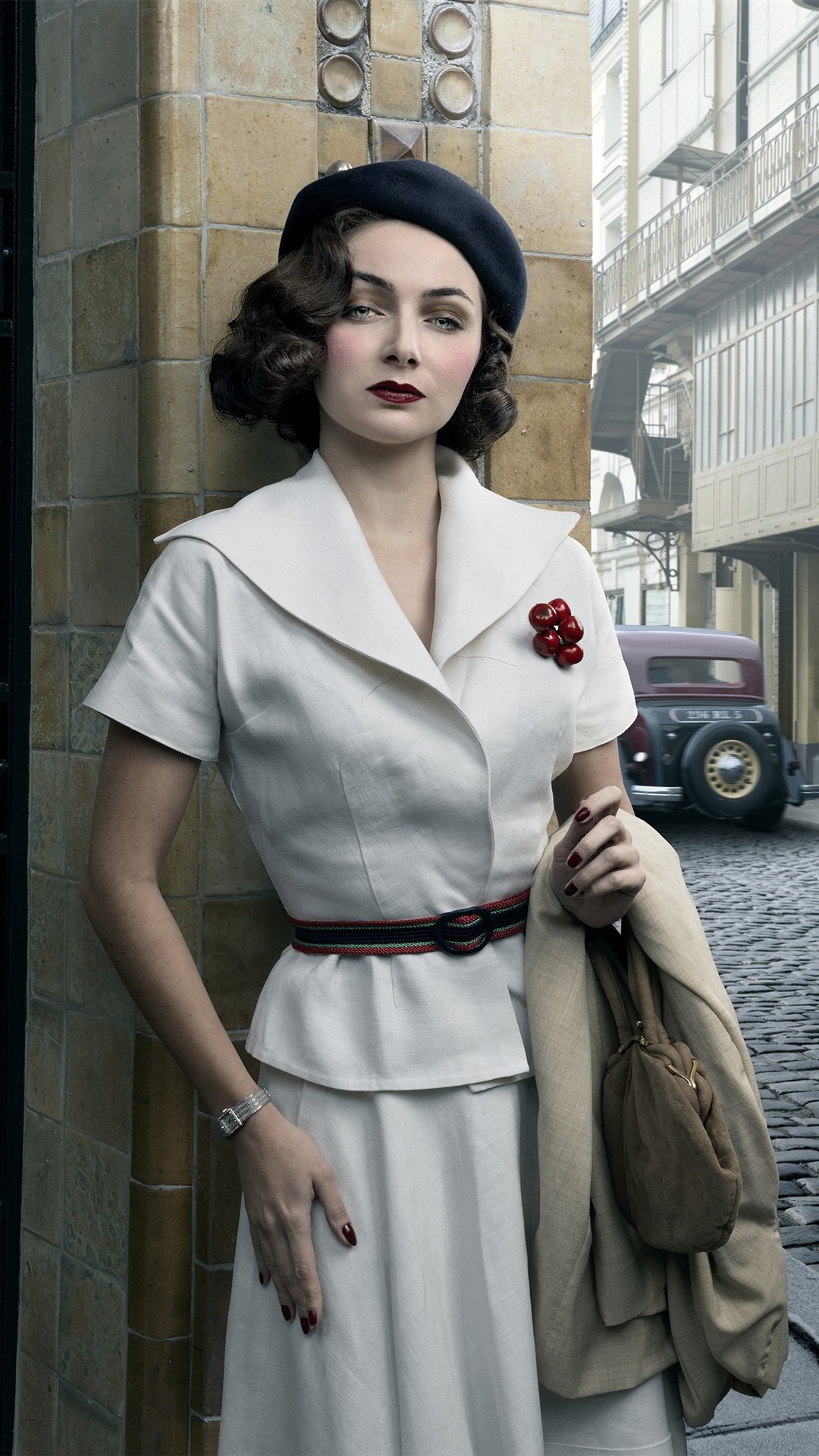 Retro Style Cars Girls