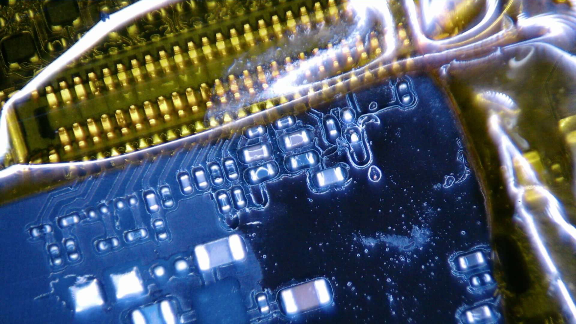 Microlek Repair. Microsoldering repairs. Logic Board Repair