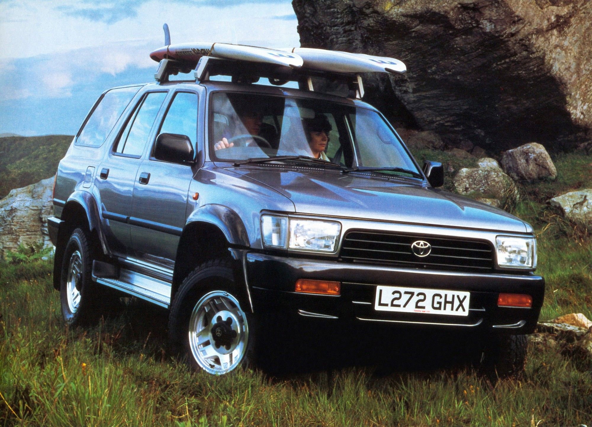 TOYOTA 4Runner specs & photo, 1991, 1992, 1993, 1994, 1995. Toyota 4runner, Toyota, 4runner