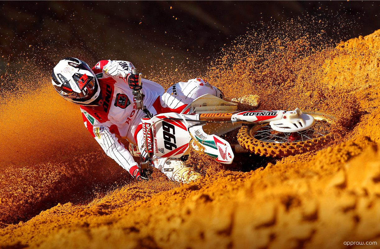 Honda Motocross Bike Wallpaper download World Motocross HD Wallpaper