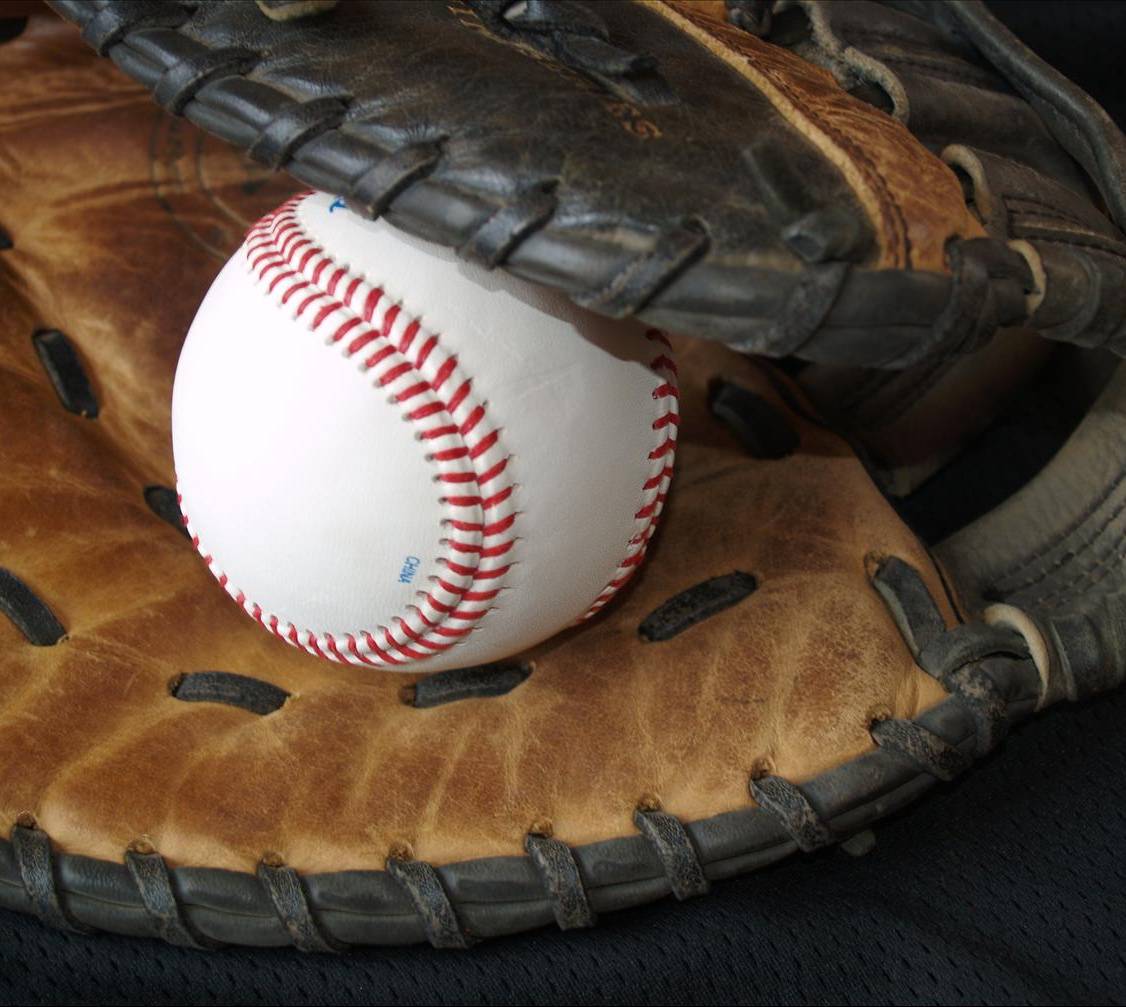 Baseball Gloves Wallpapers - Wallpaper Cave