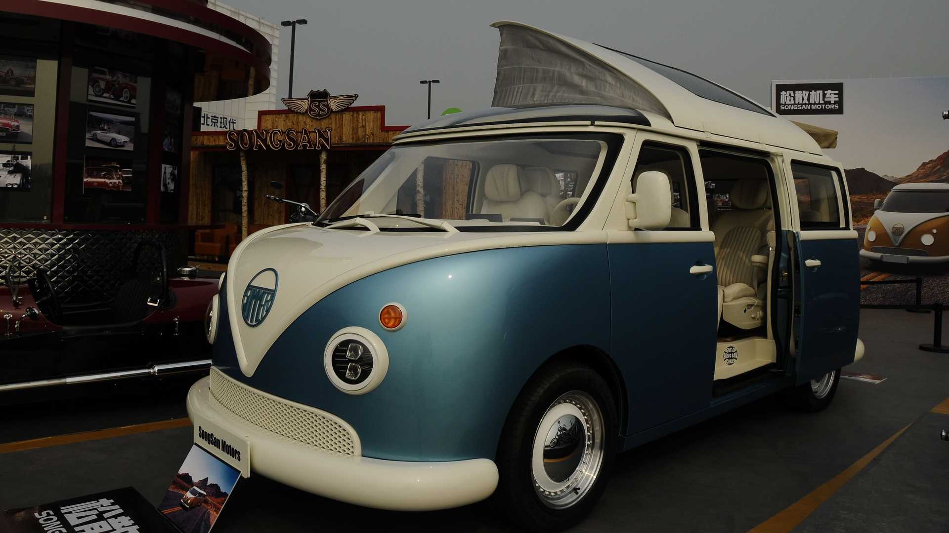 This Adorable Chinese Minivan Does Its Best VW T1 Impression