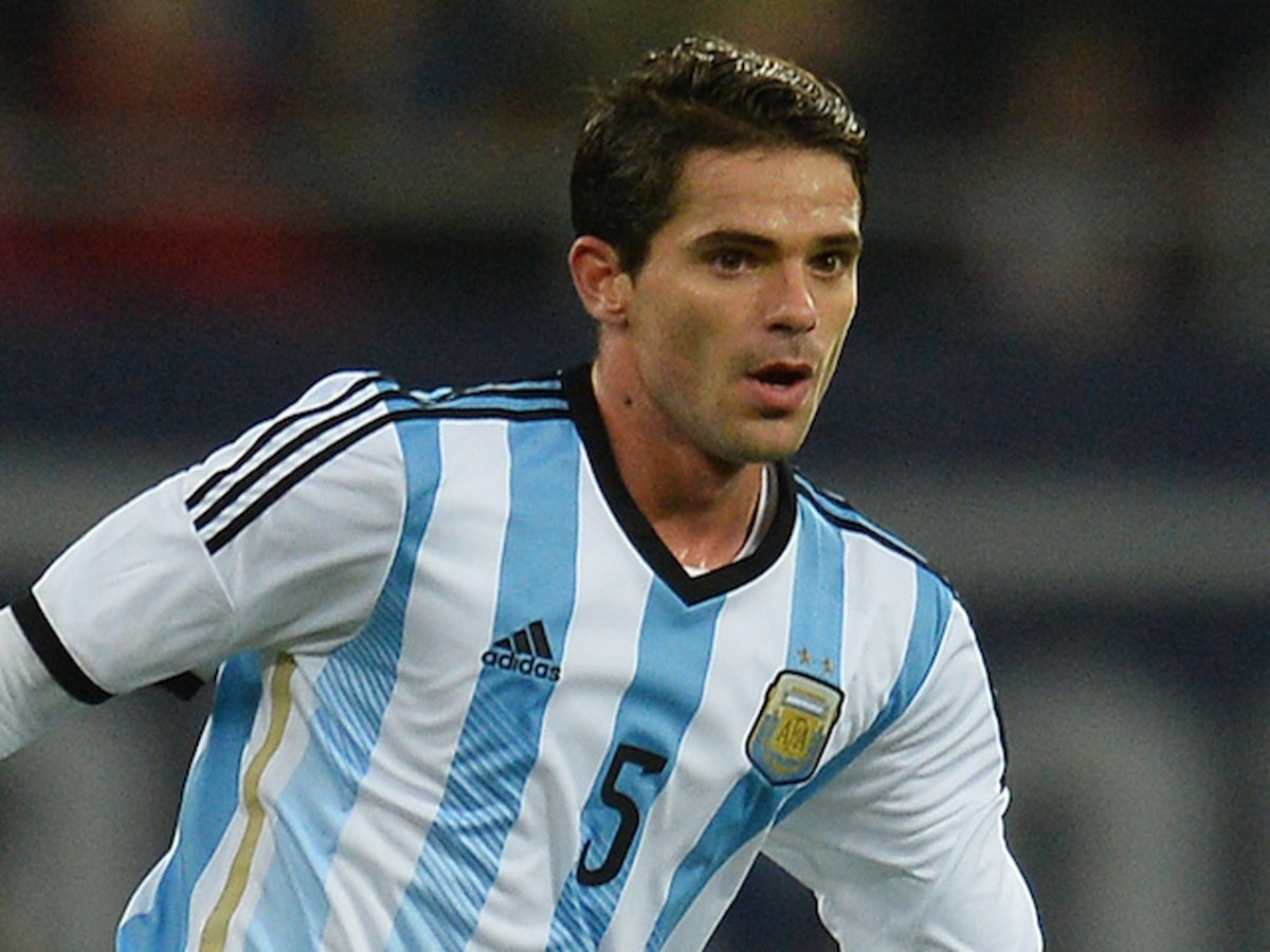 Fernando Gago breaking news, rumours and gossip