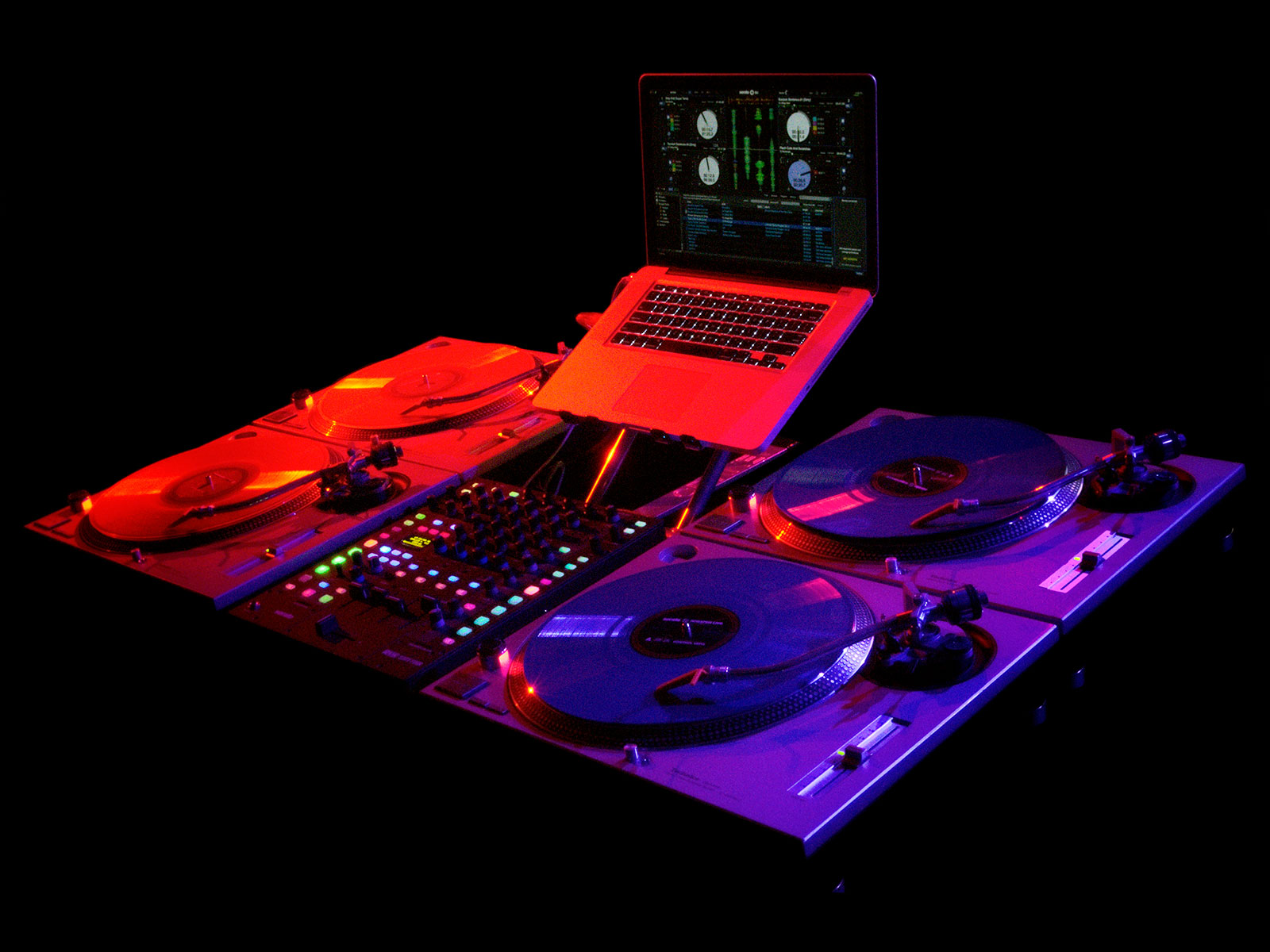 Free download download Serato Wallpaper Sixty four for serato dj [1600x1200 [1600x1200] for your Desktop, Mobile & Tablet. Explore Rane Dj Wallpaper. Rane Serato Wallpaper, Dj Wallpaper, Dj Background